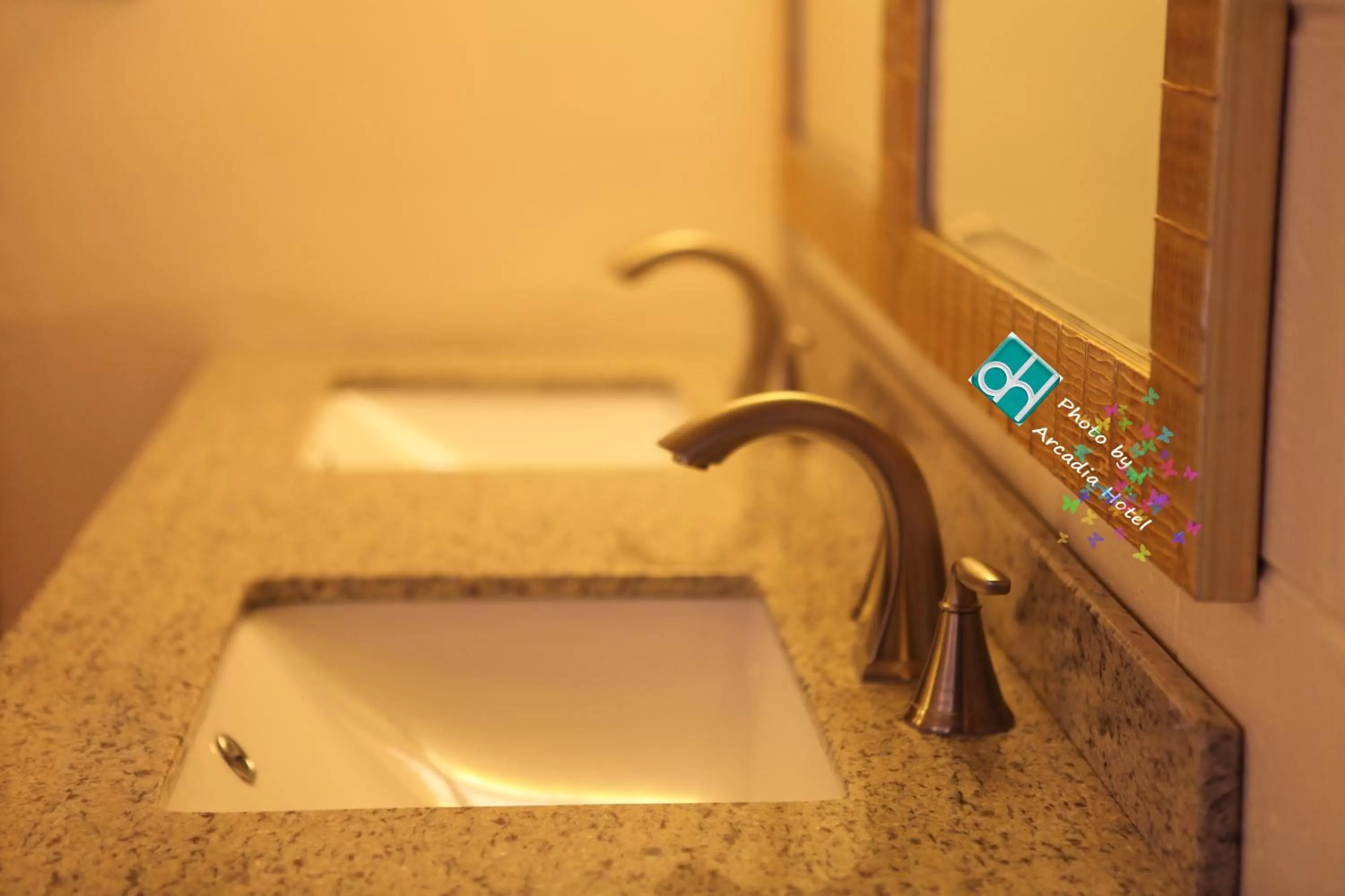 Bathroom in Arcadia Hotel