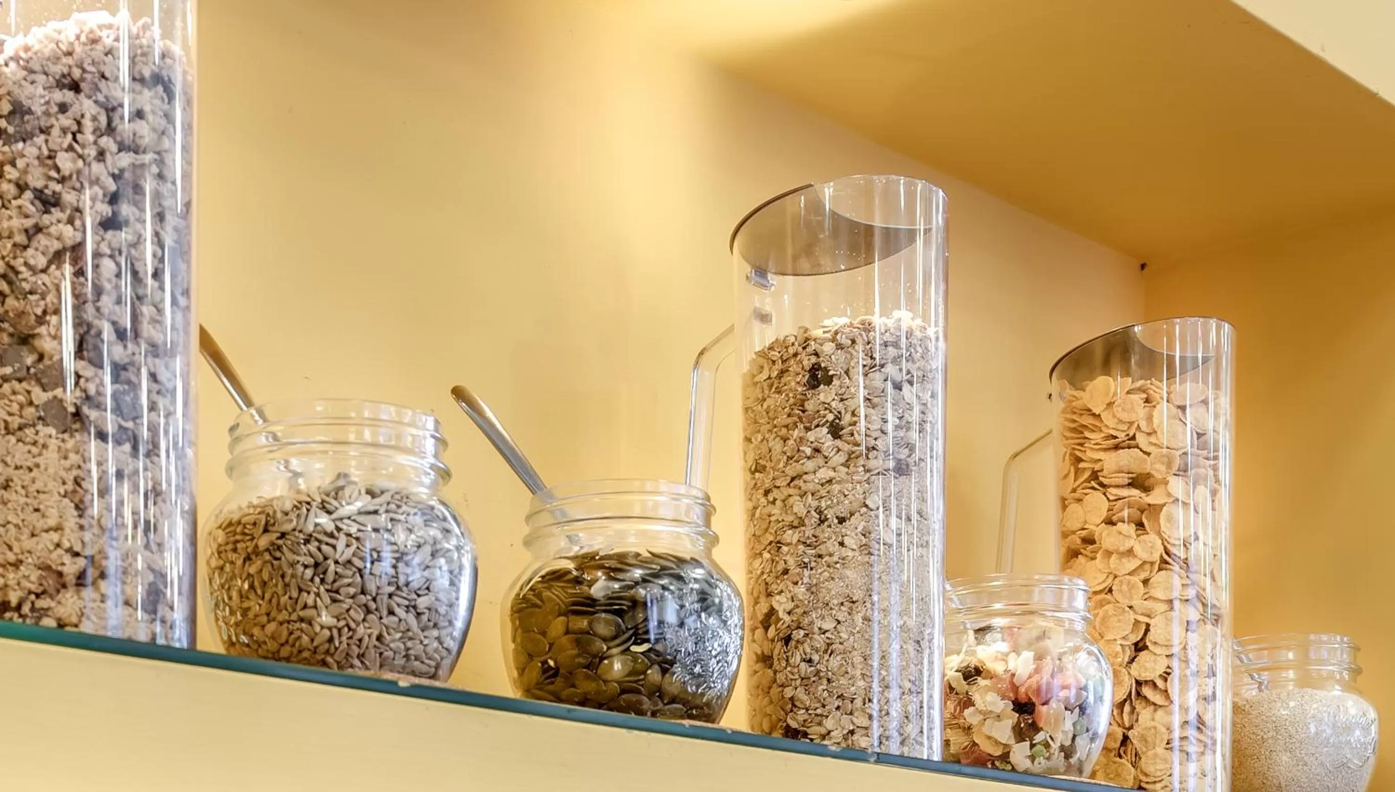 Continental breakfast in Hotel Boston