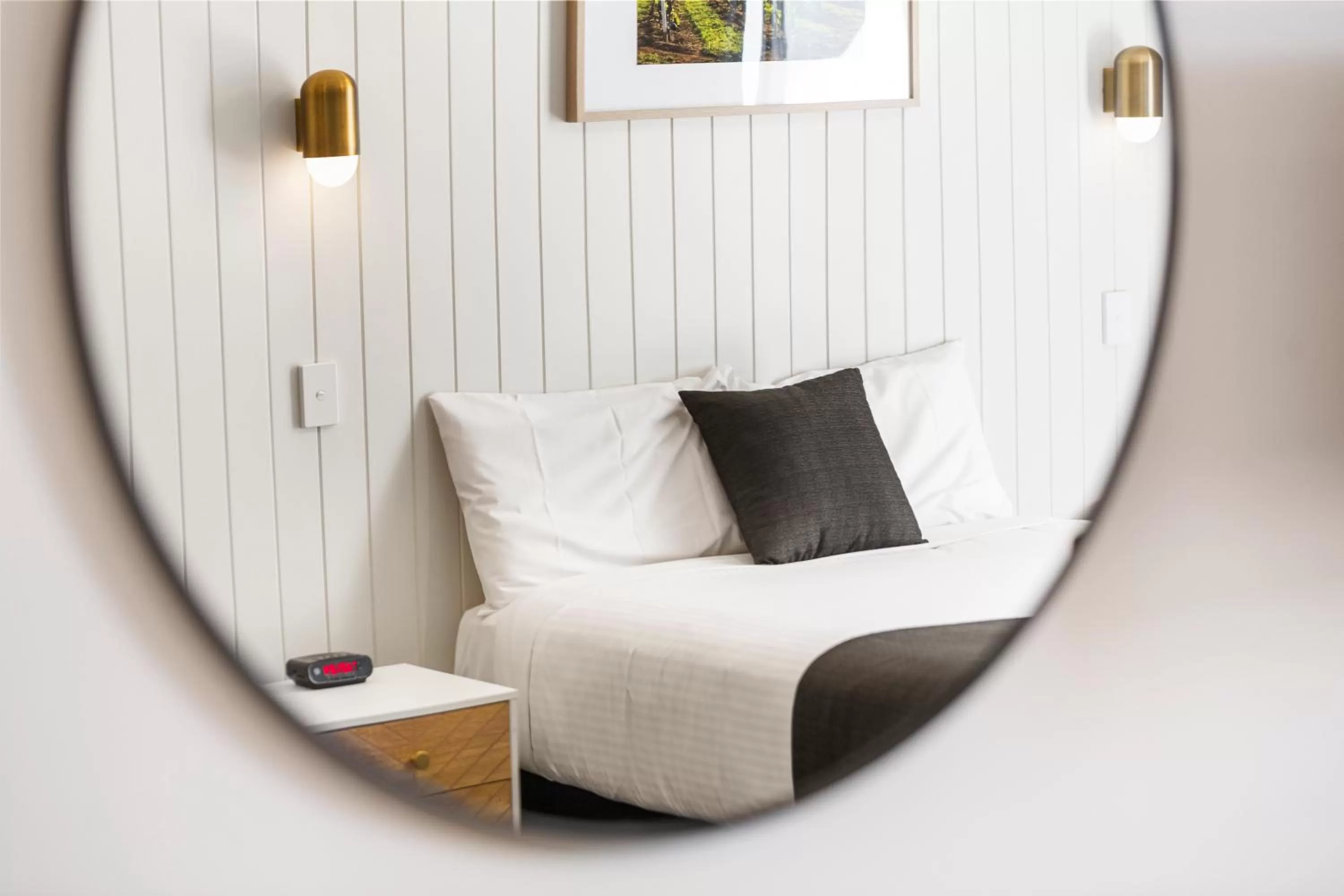 Bed in The Wine Vine Hotel