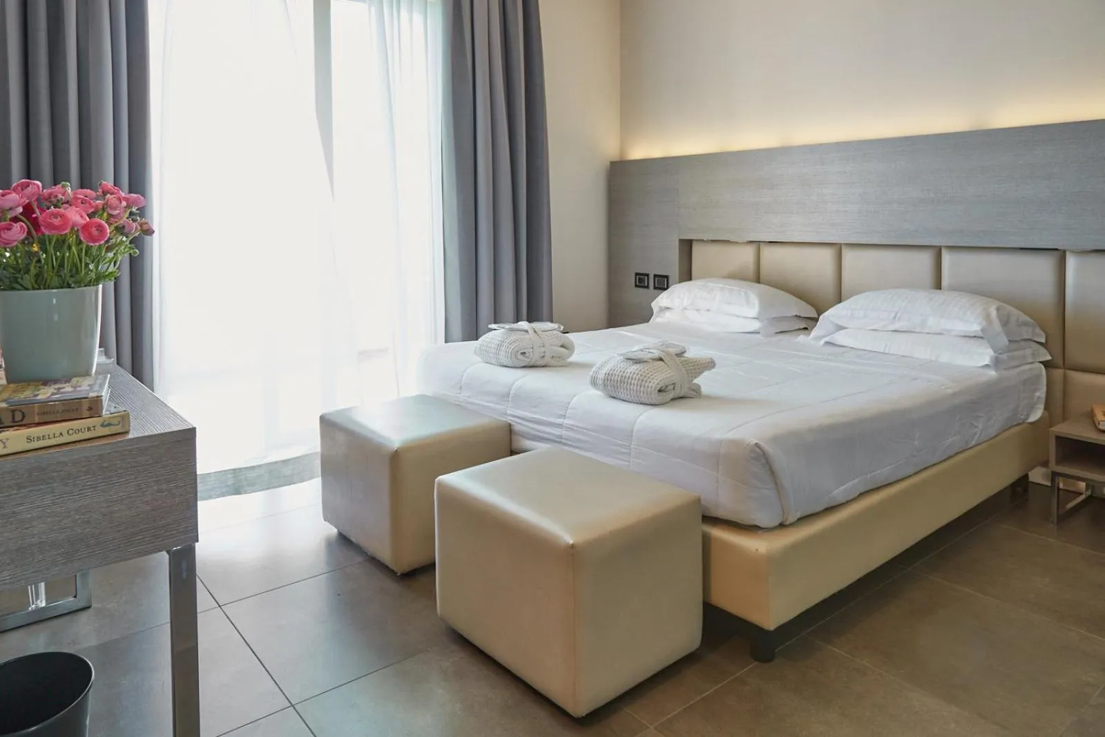 Photo of the whole room, Bed in Bellettini Hotel