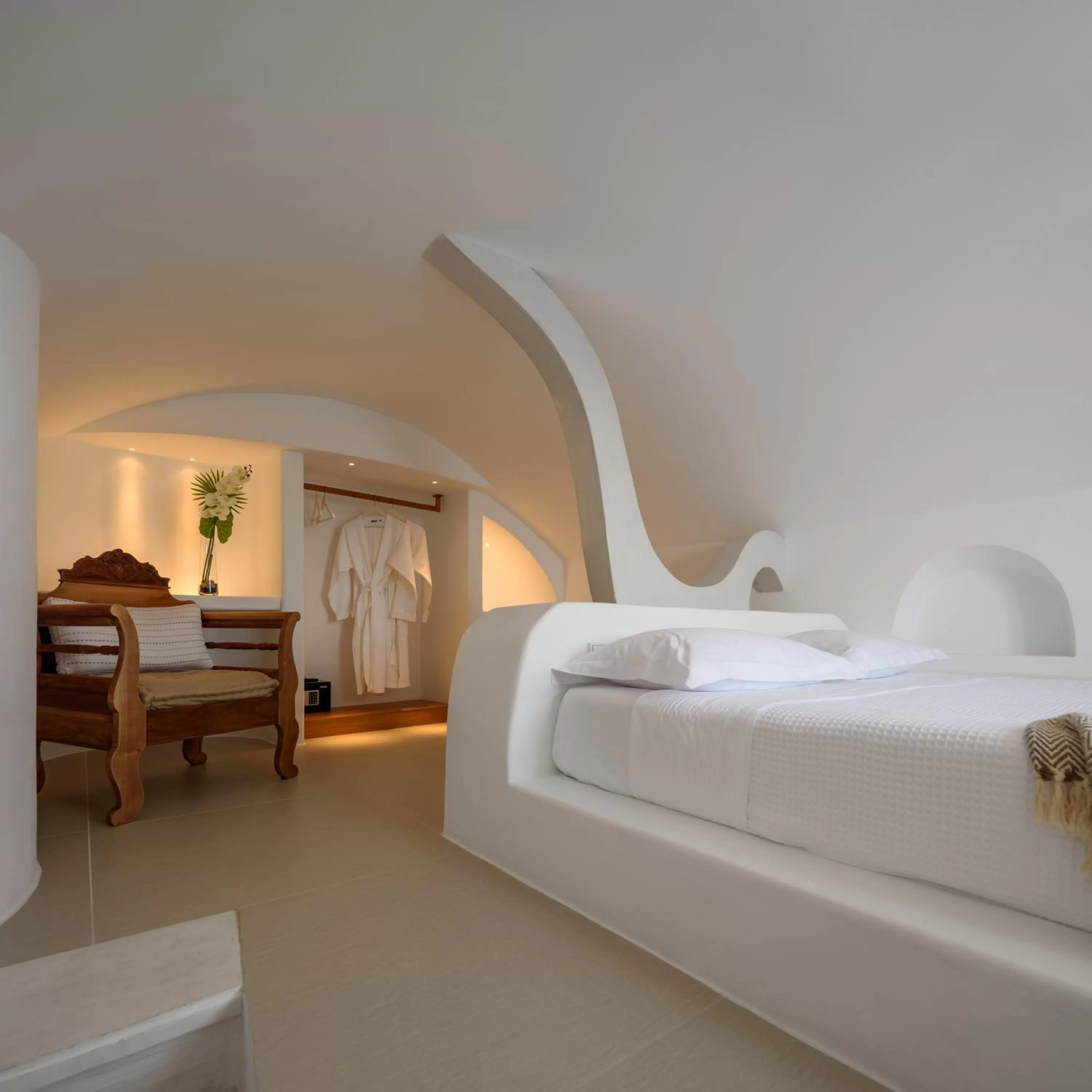 Bed in Nefeles Luxury Suites