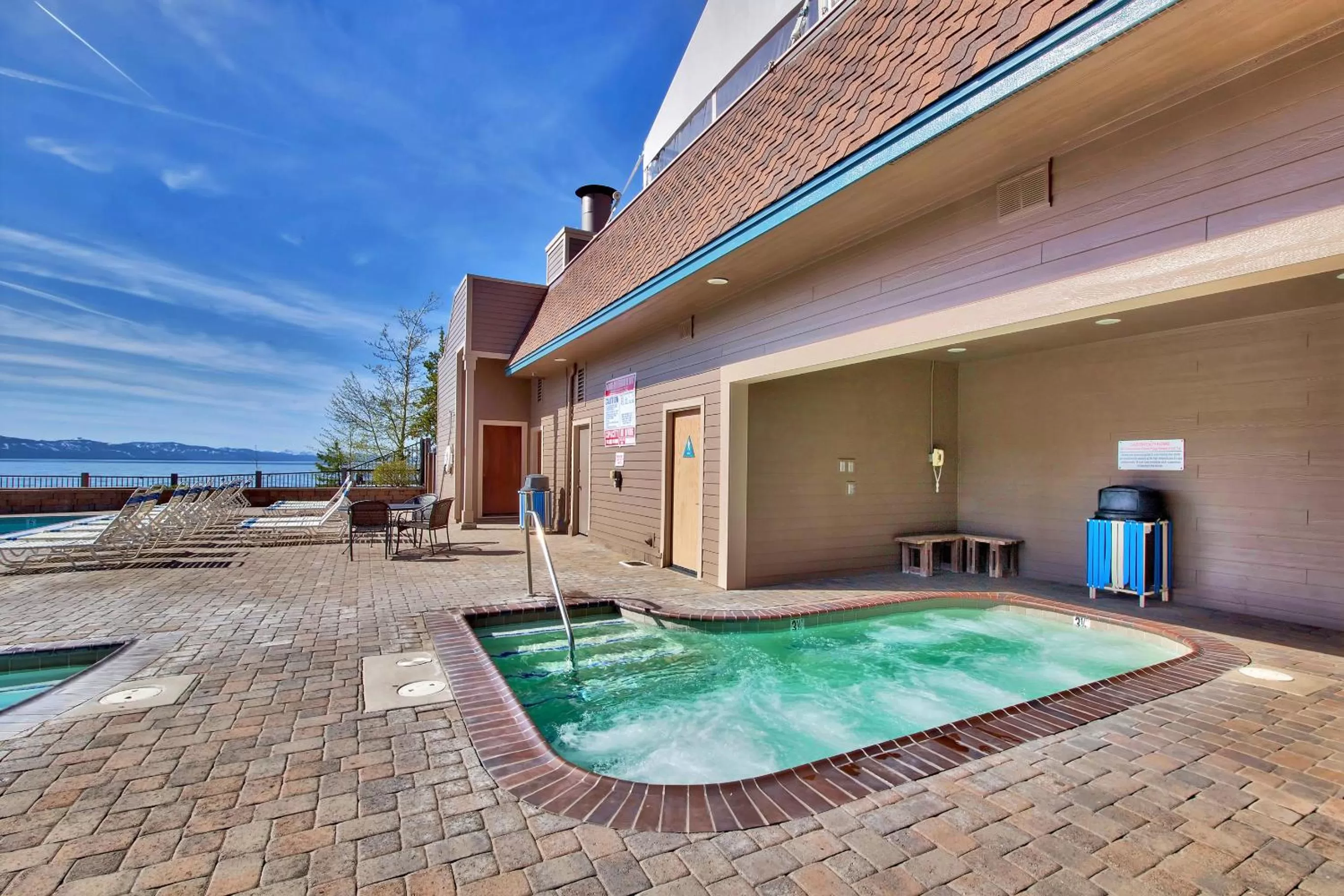Swimming Pool in Lakeland Village at Heavenly