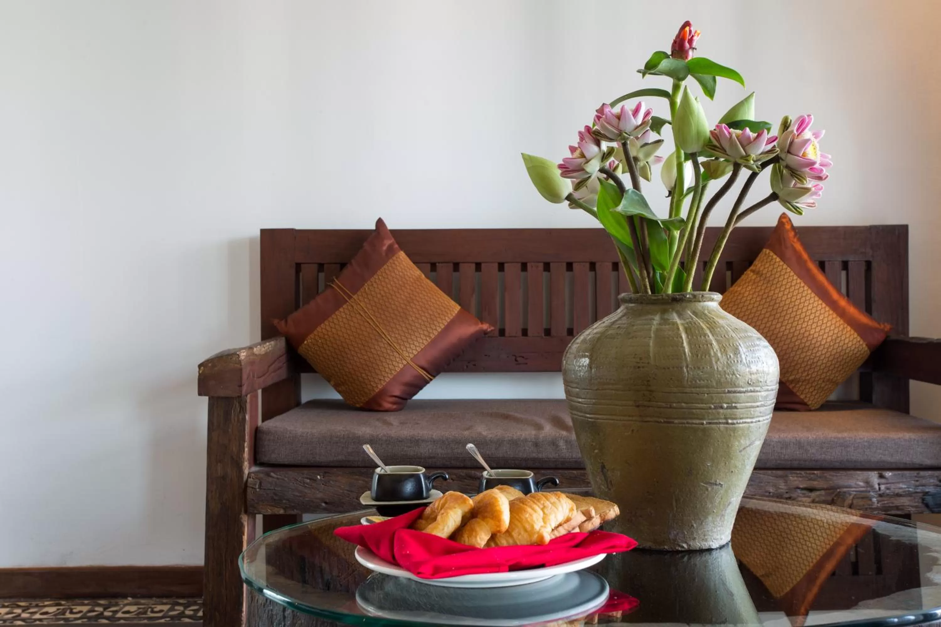 Food in Java Wooden Villa & Residence