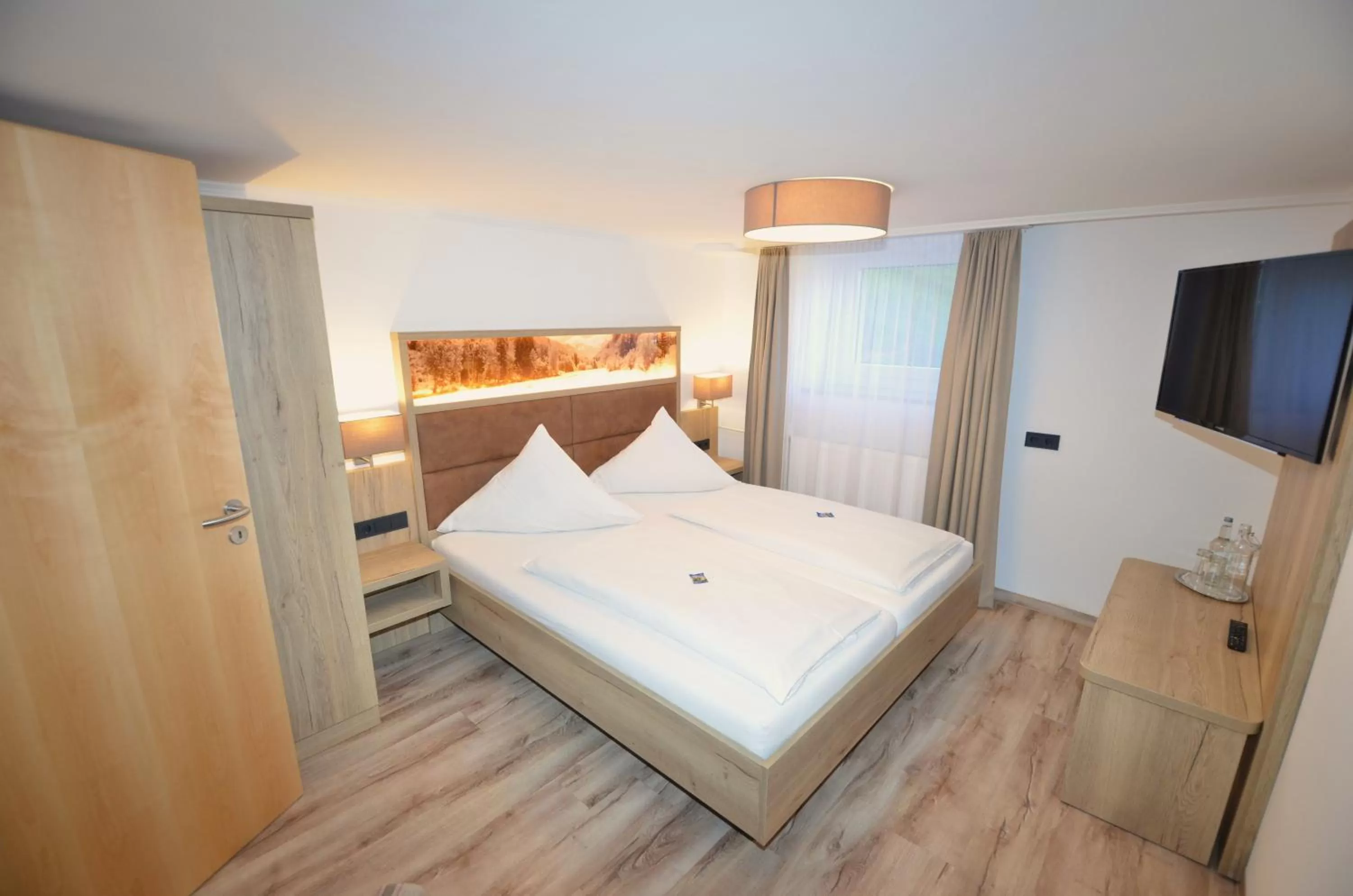 Photo of the whole room, Bed in Naturhotel Café Waldesruhe