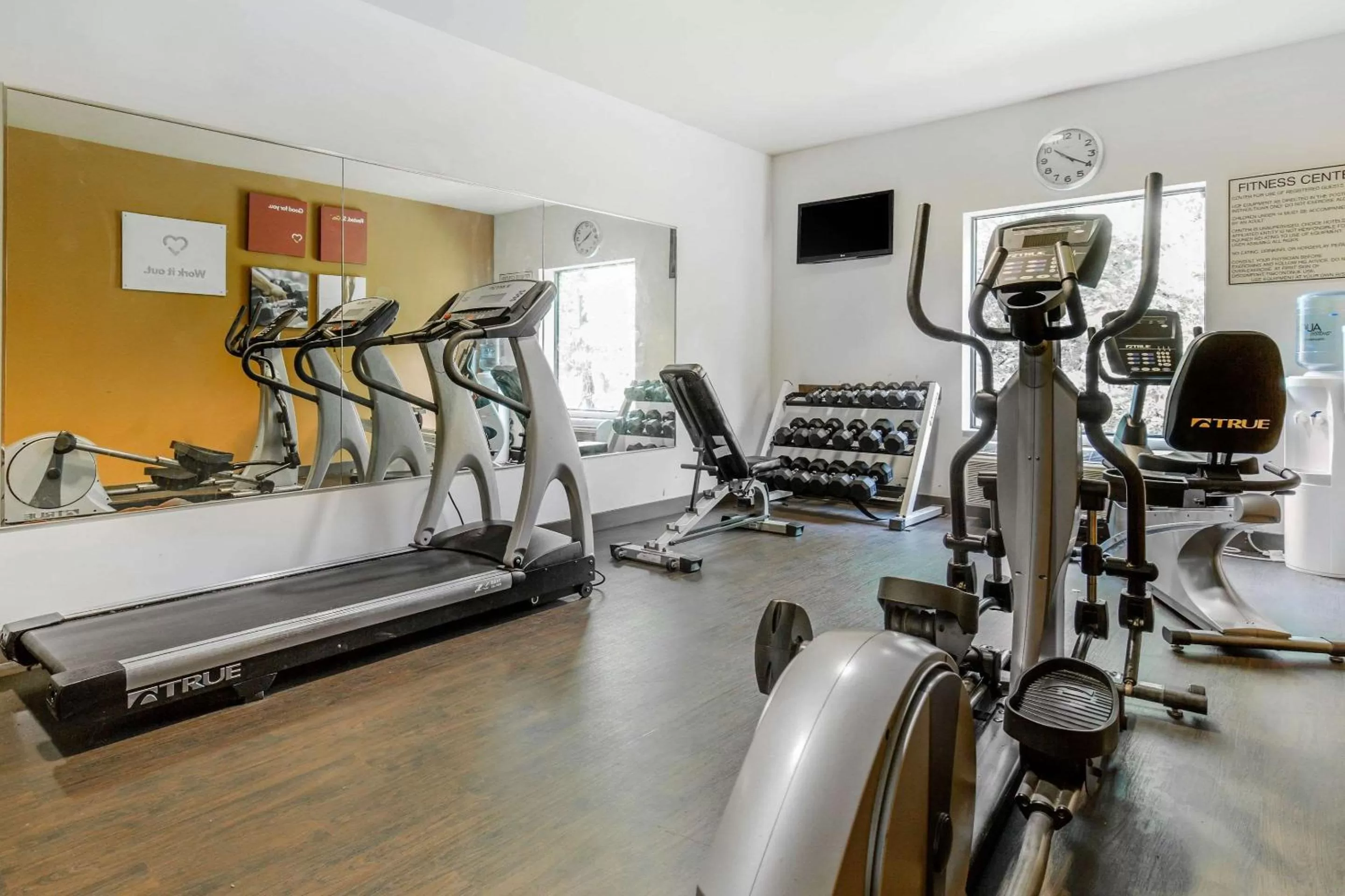Fitness centre/facilities in Comfort Suites Fairview Heights Saint Louis