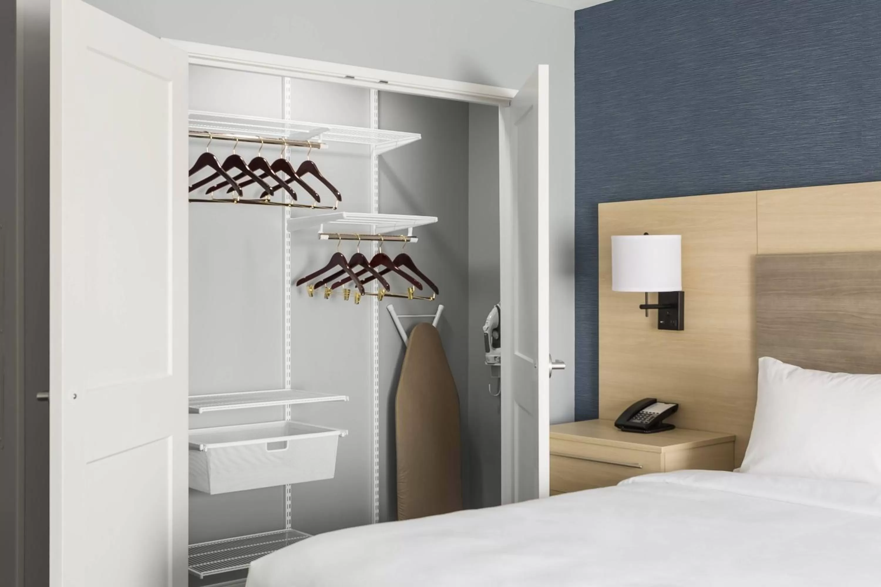 Bedroom, Bed in TownePlace Suites By Marriott Rochester Mayo Clinic Area