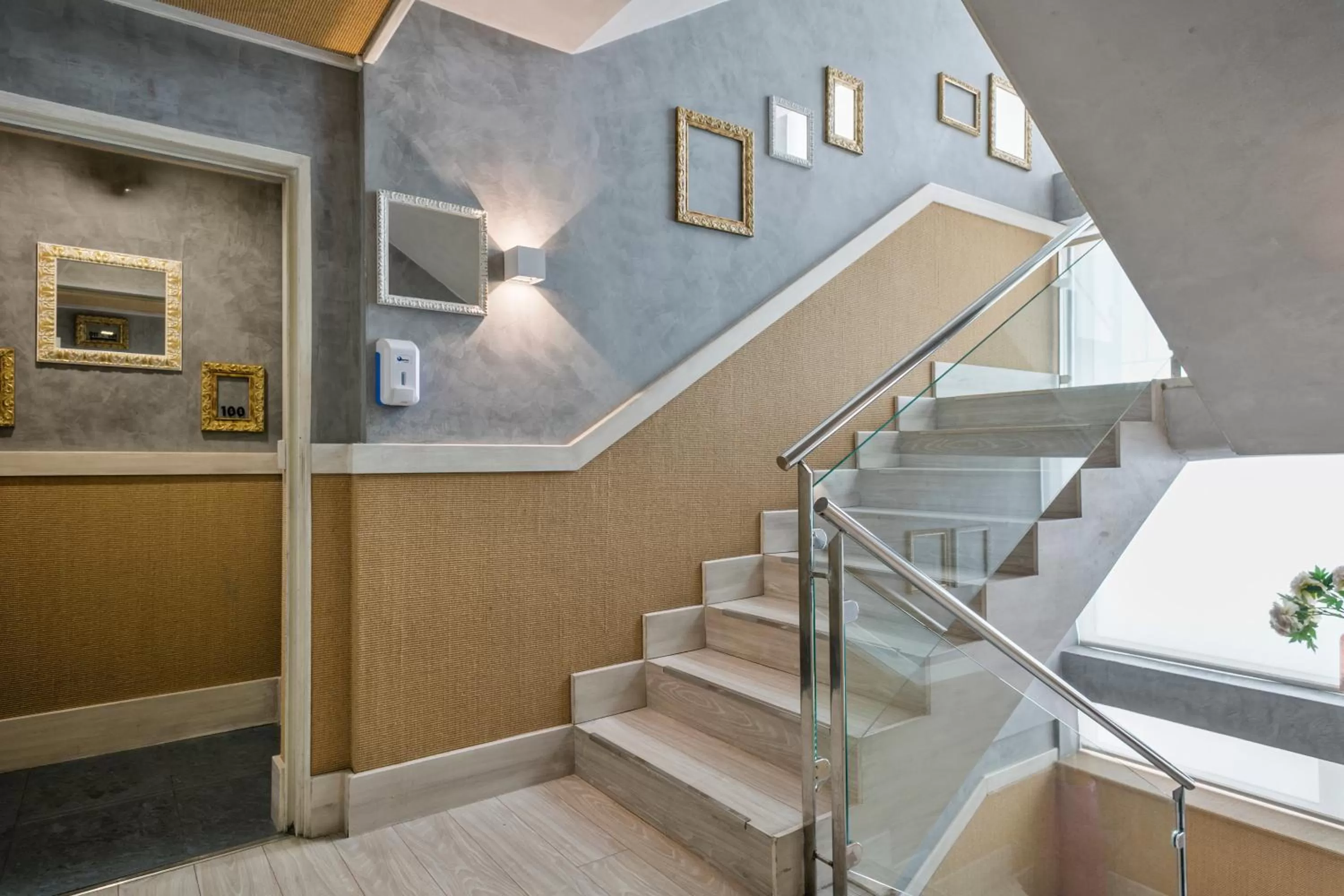 Area and facilities in Hotel Consentido