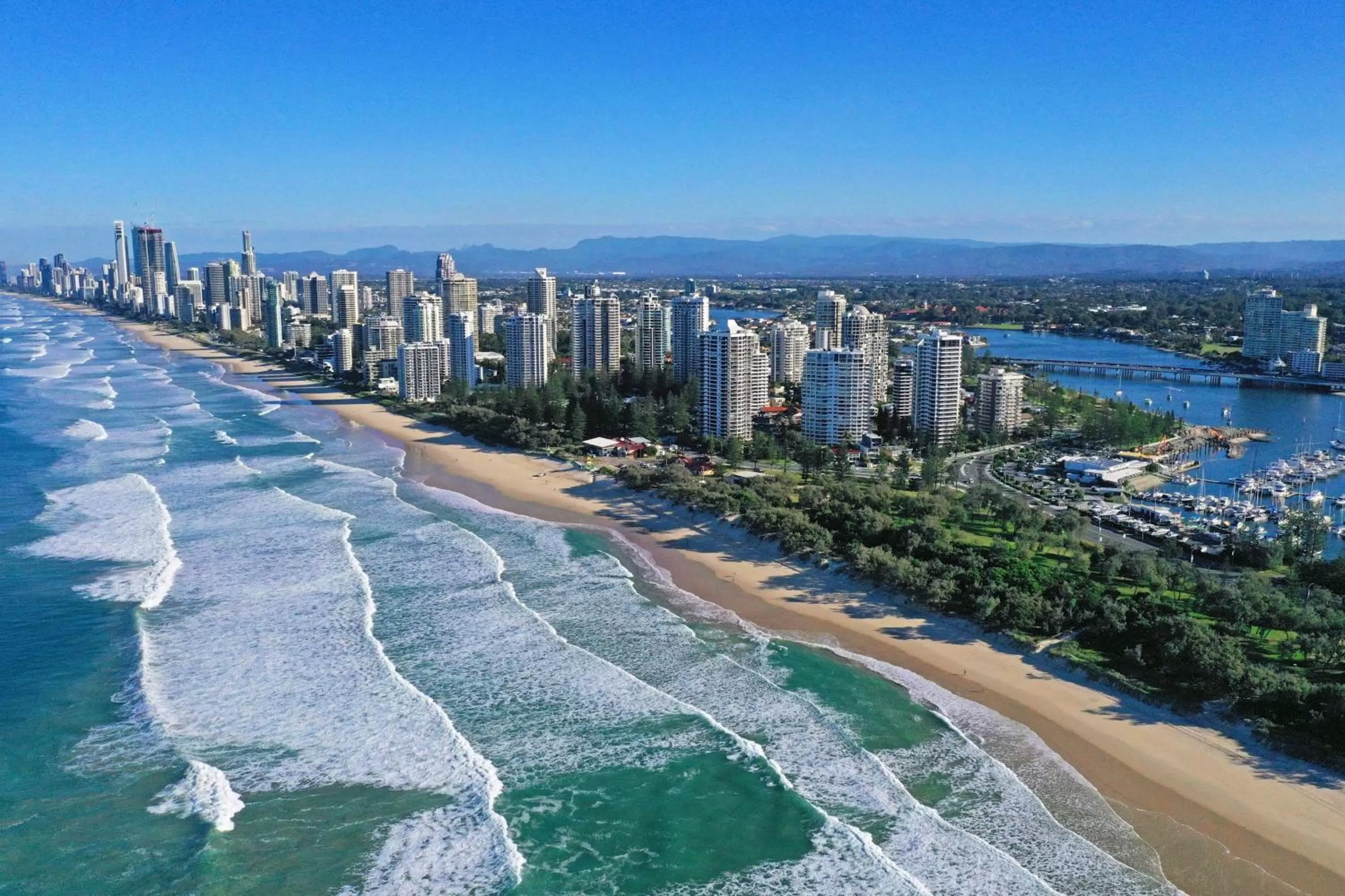 Beach in De Ville Apartments