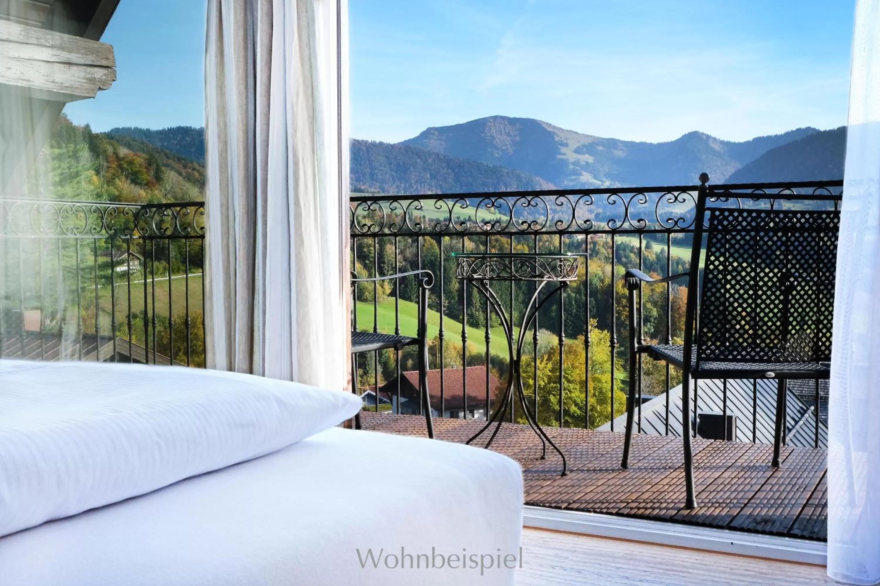 Bed in Hotel Bayerischer Hof