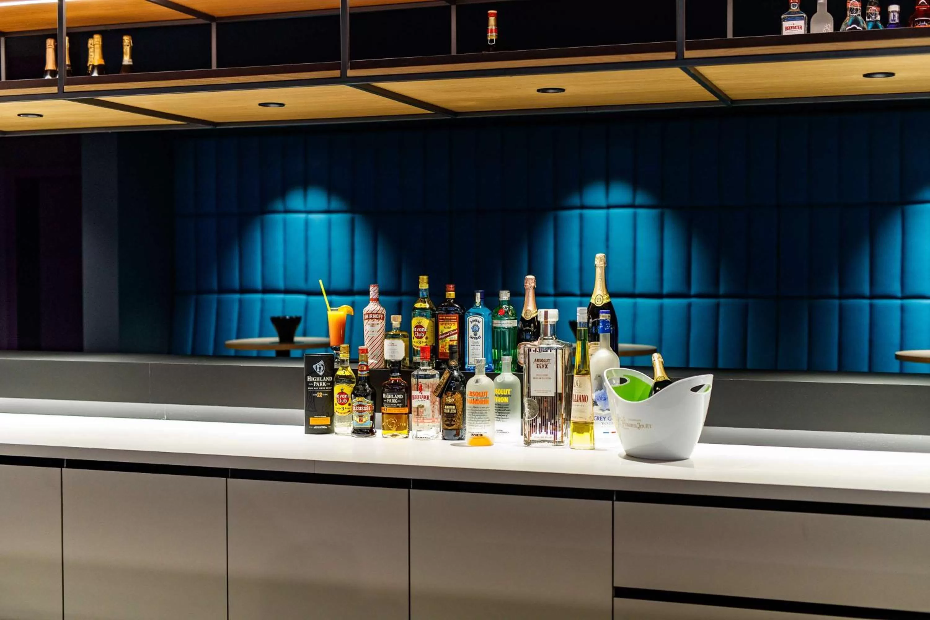 Lounge or bar in elaya hotel goeppingen