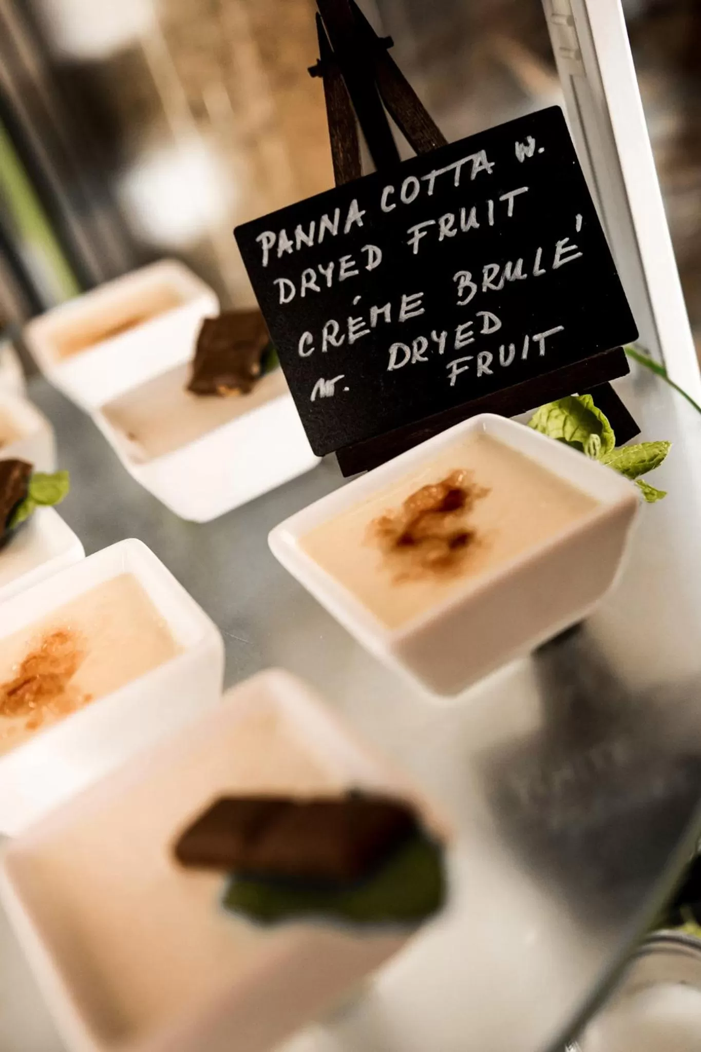 Food and drinks in Alfons Boutique Hotel