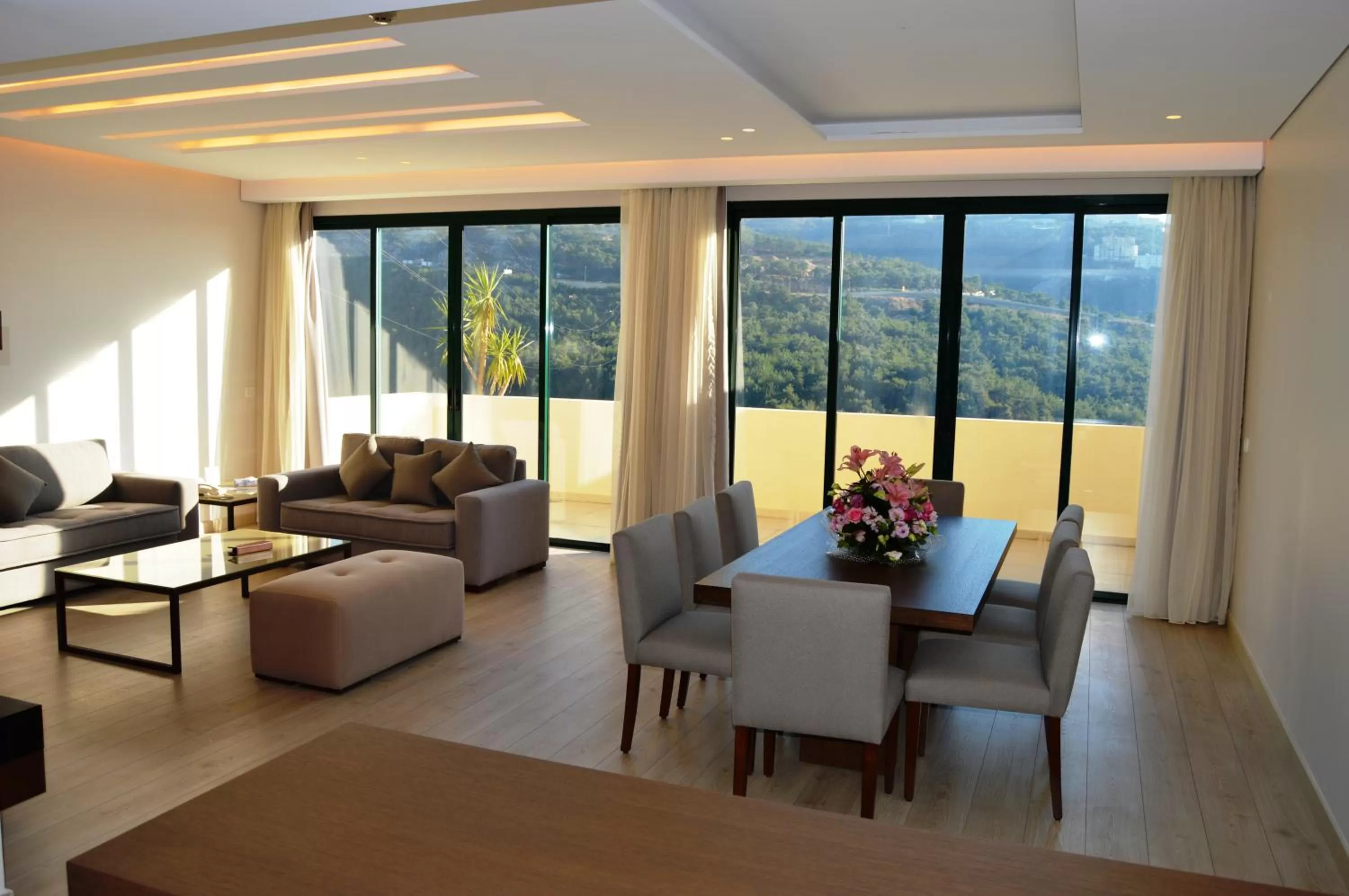 Balcony/Terrace in Country Lodge Hotel & Resort Beirut