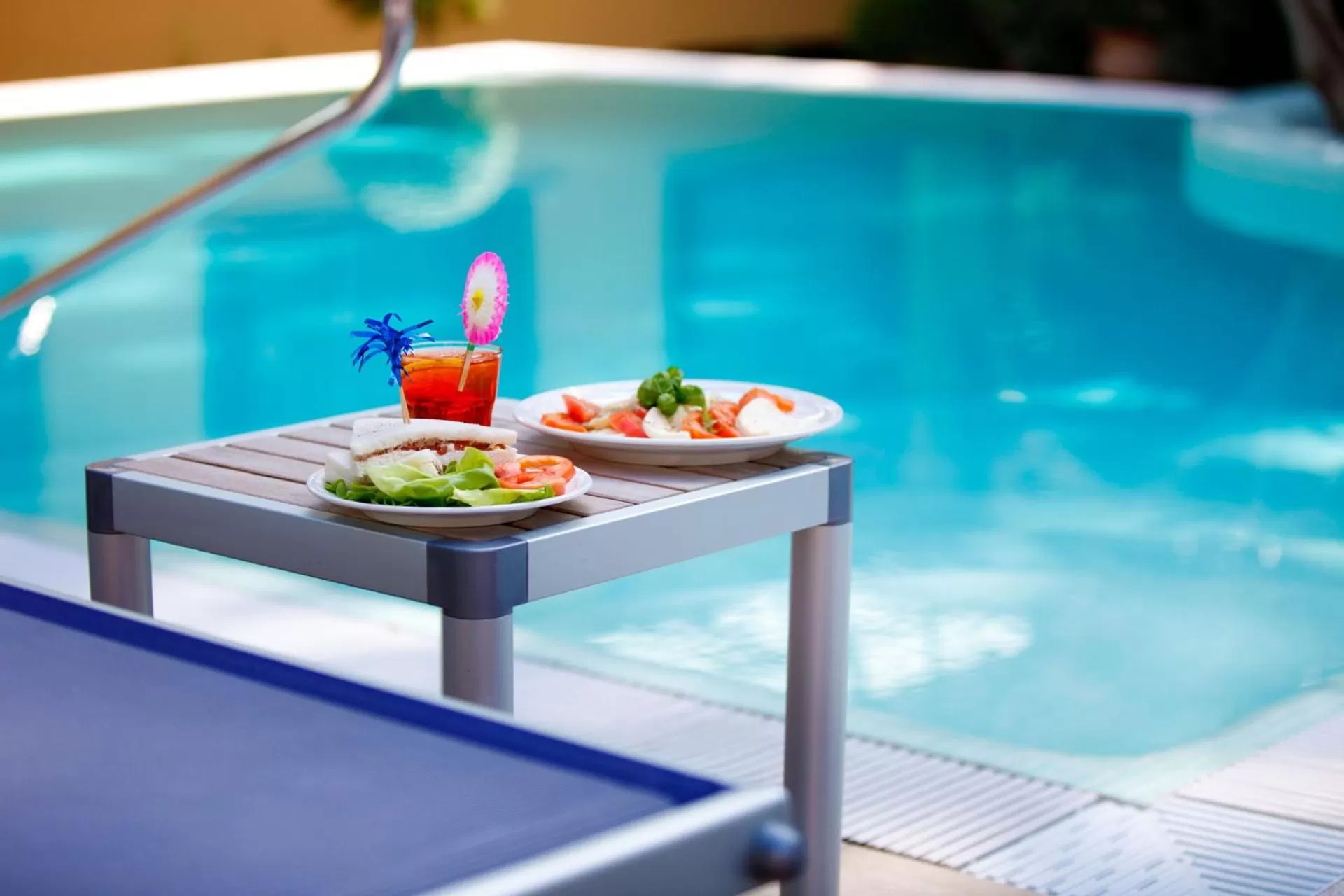 Lounge or bar in Hotel Zi' Teresa