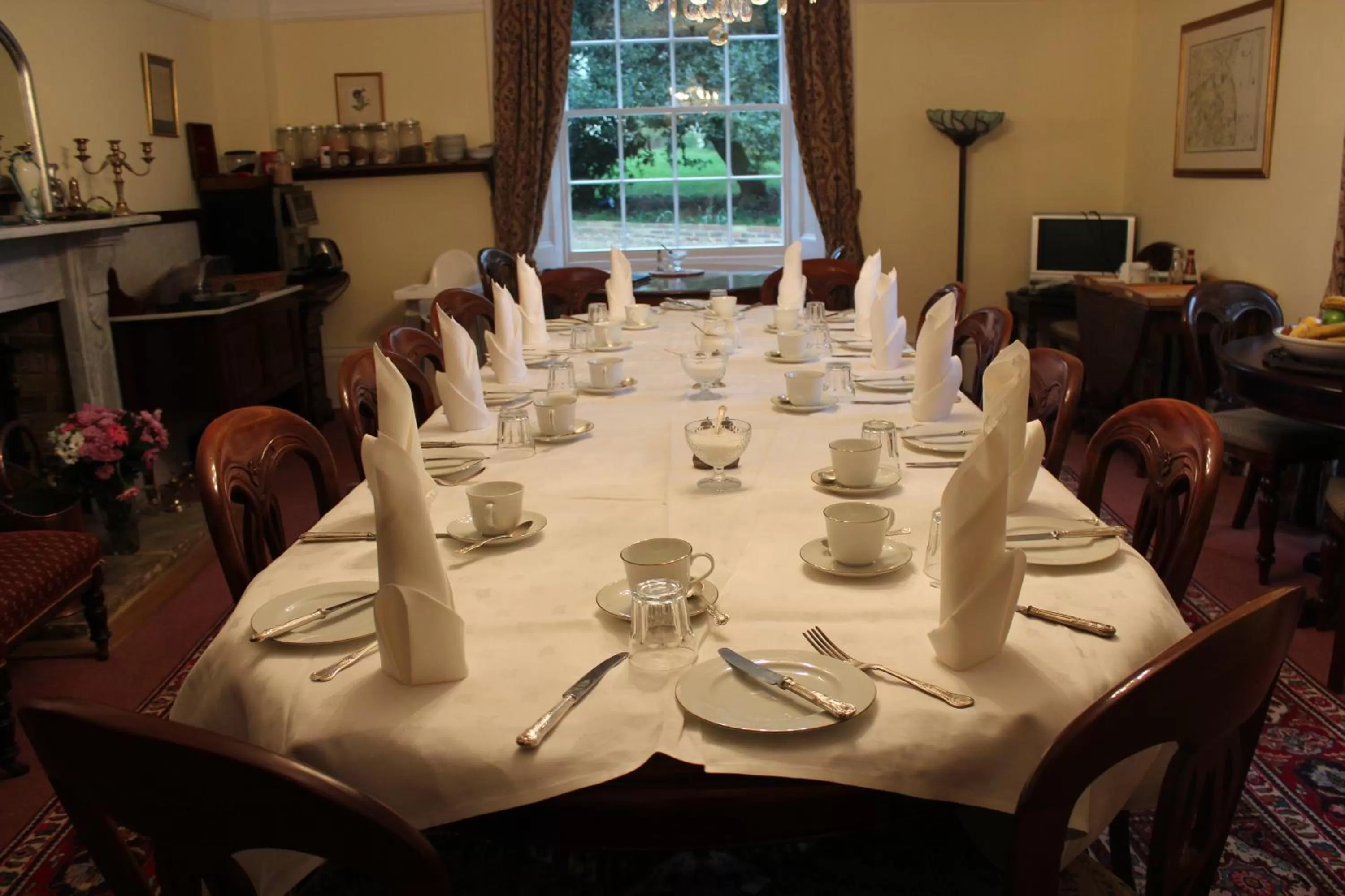 Restaurant/places to eat in Molland Manor House Bed & Breakfast