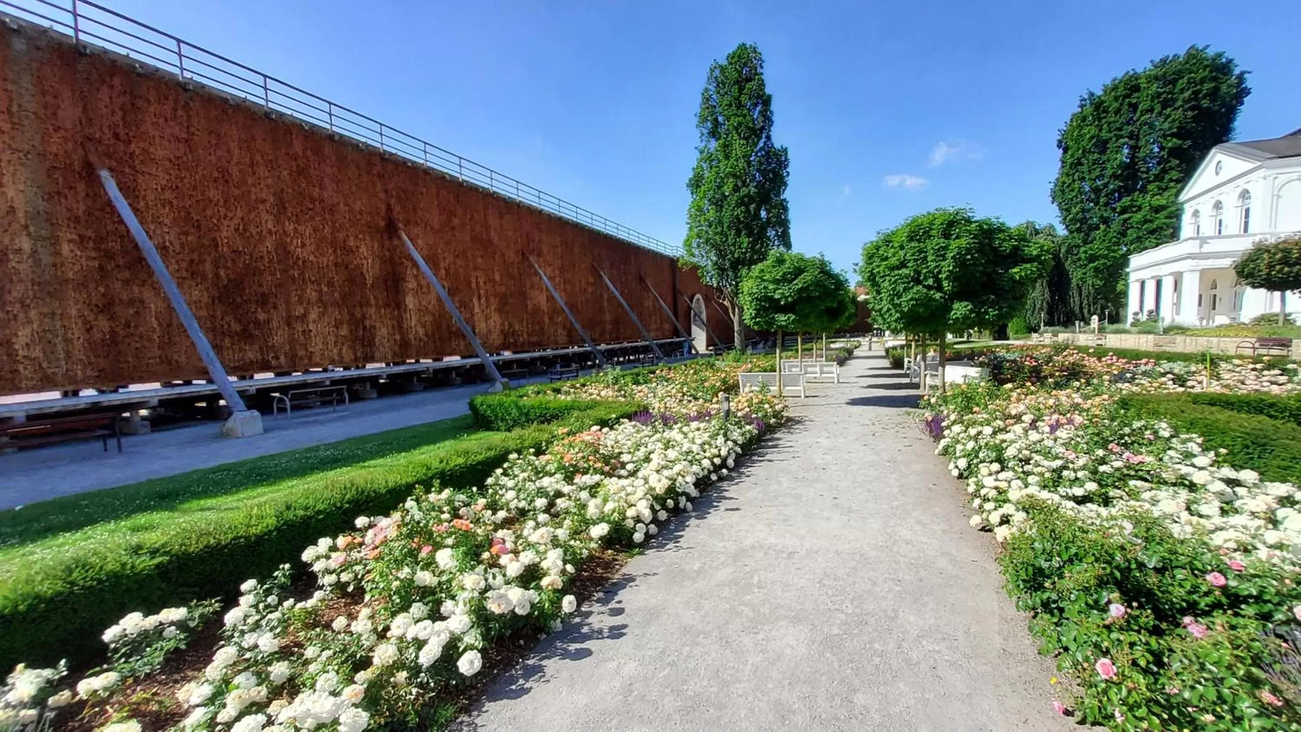 Property building in Hotel & Café KleinerGrünauer