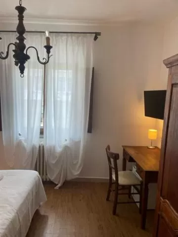 Bed in Hotel Caffè Verdi - 24 hours Reception