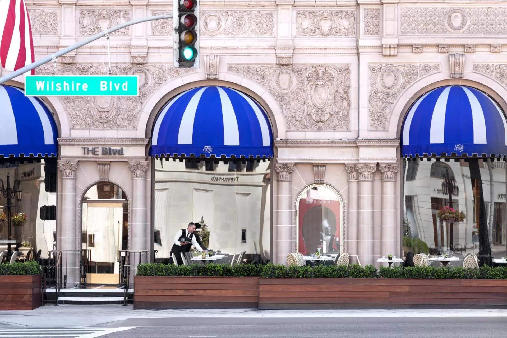 Restaurant/places to eat in Beverly Wilshire, A Four Seasons Hotel