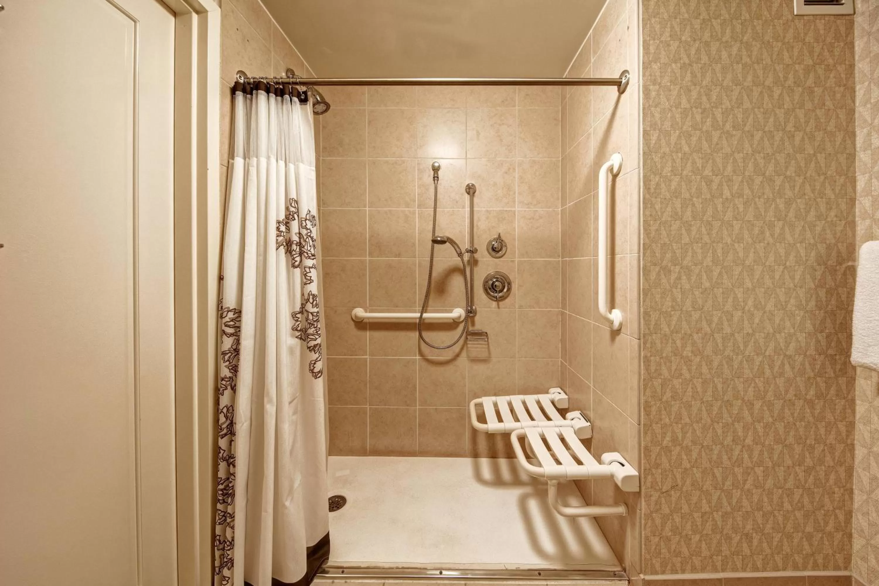 Bathroom in Residence Inn Norfolk Downtown