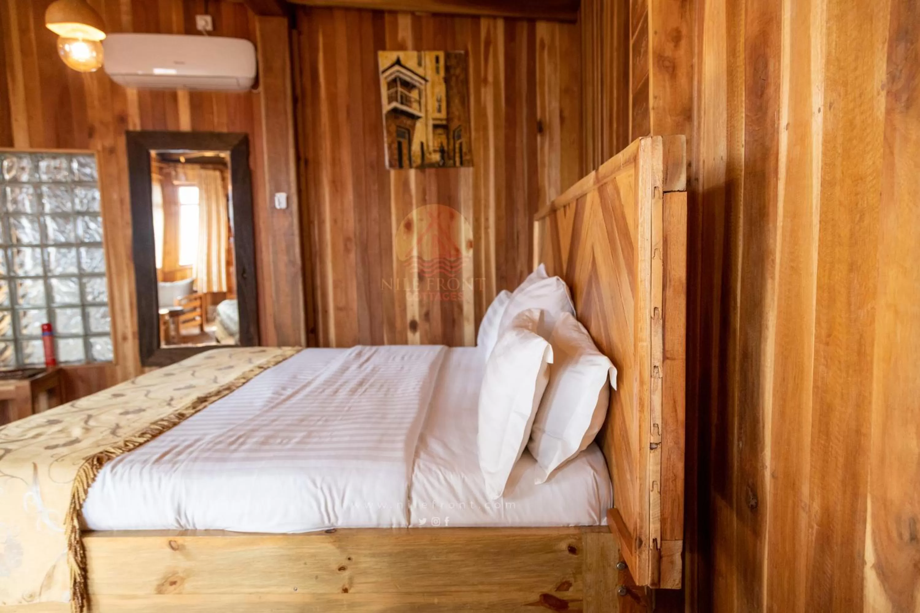 Bed in Nile Front Cottages