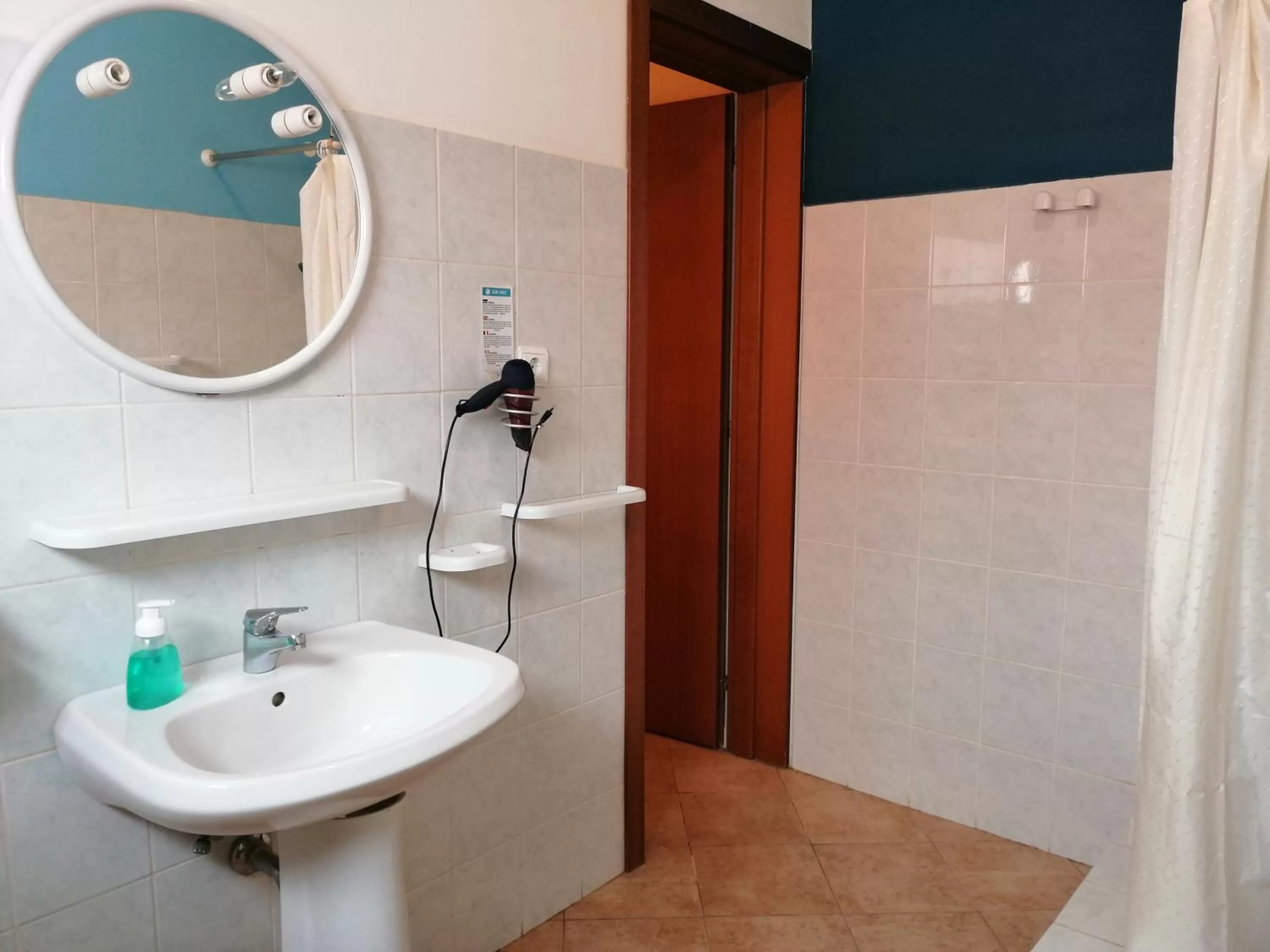 Bathroom in B&B Salinas Boa Vista WiFi FREE