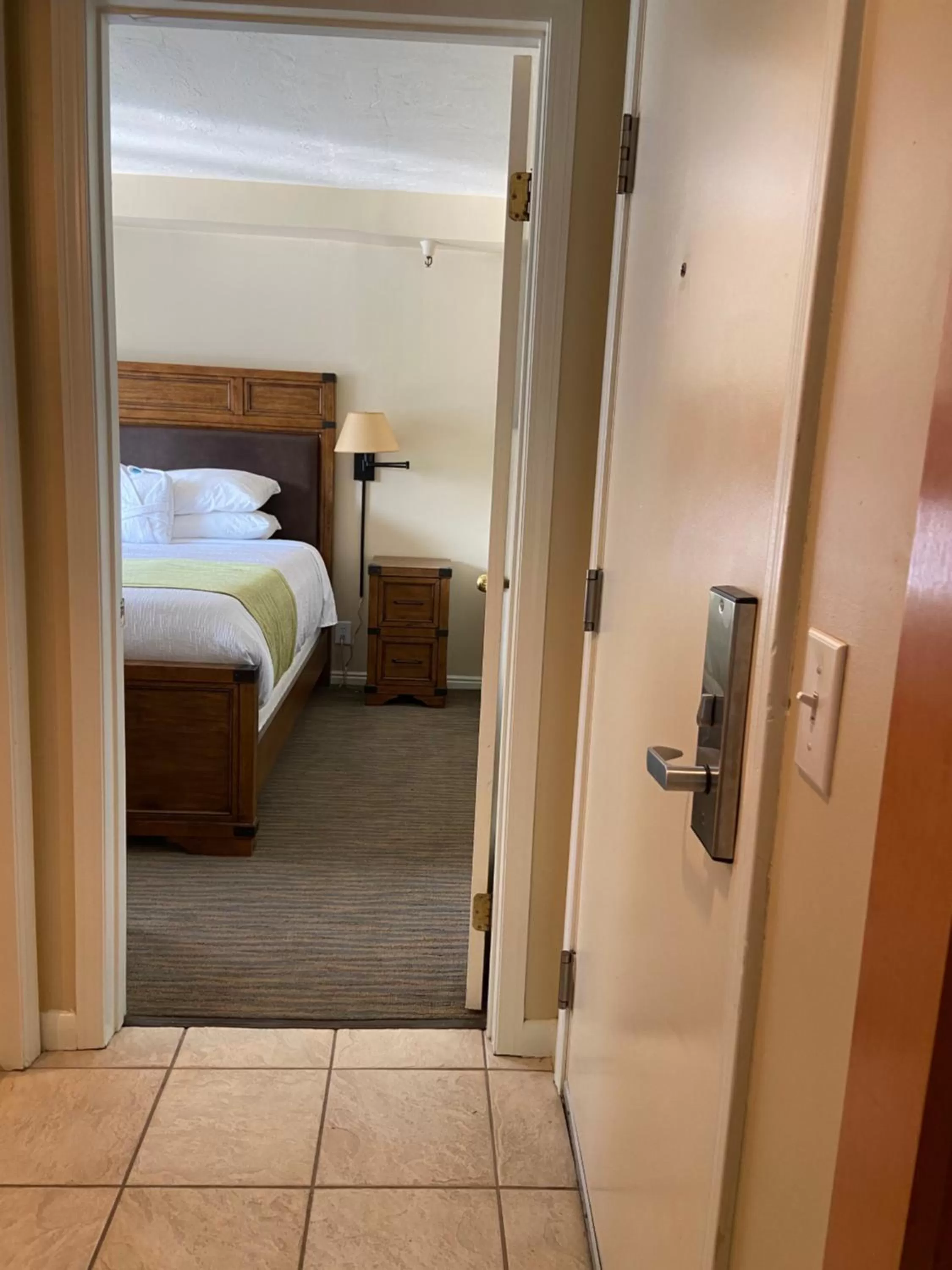 Bathroom, Bed in GetAways at Park Regency Resort