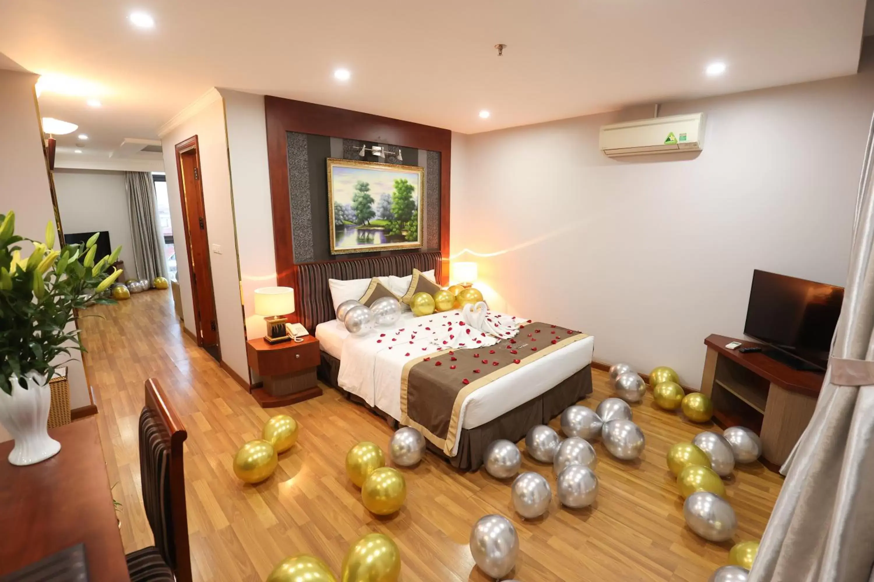 Gallant Suite in Gallant Hotel Gallant Suite in Gallant Hotel