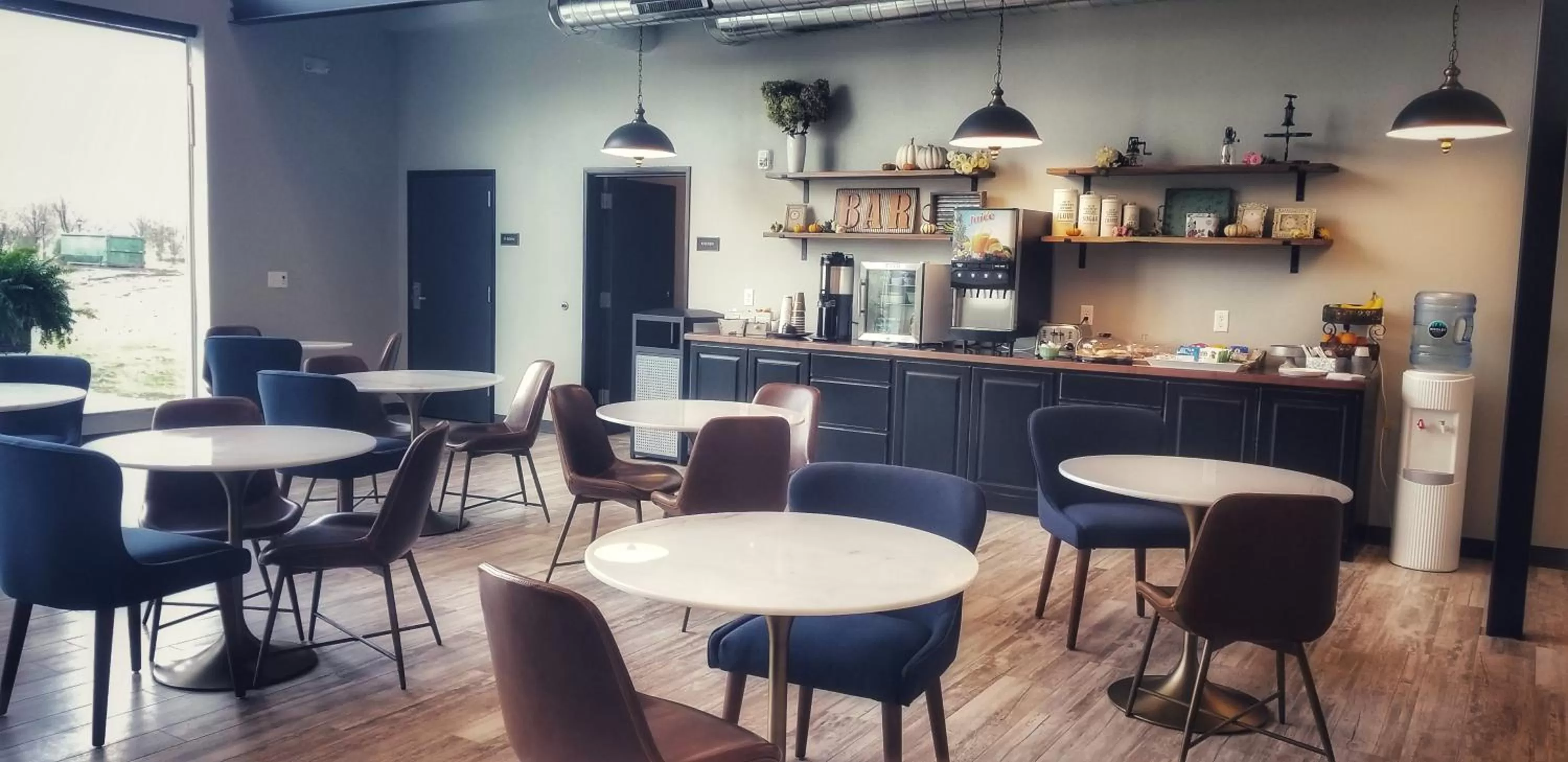 Breakfast in Waterfront Hotel