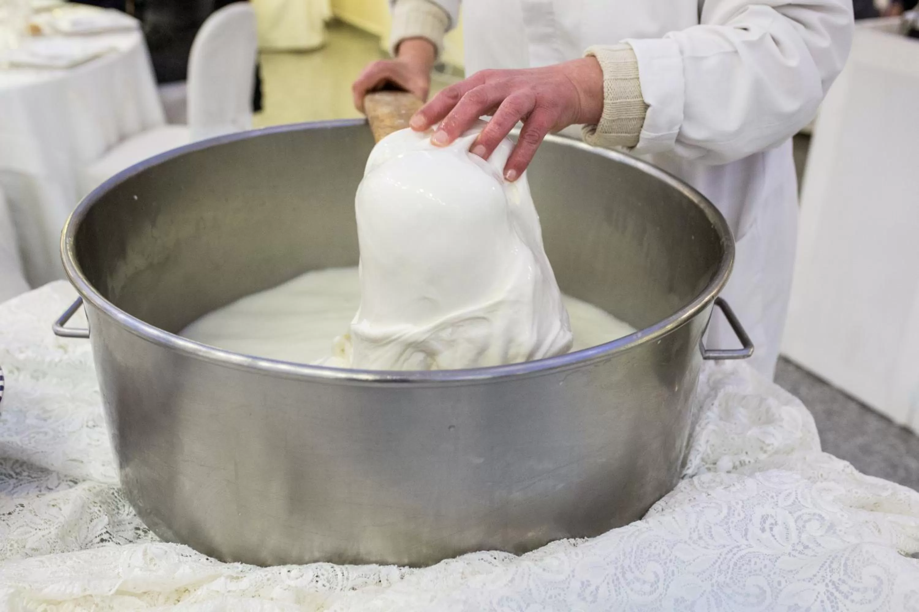 Restaurant/places to eat in Hotel Holiday