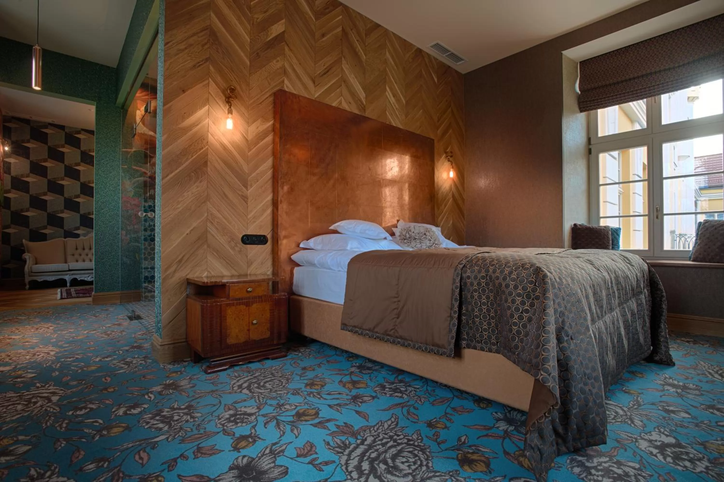 Bedroom, Bed in Relais & Châteaux Hotel Quadrille - Adults Only