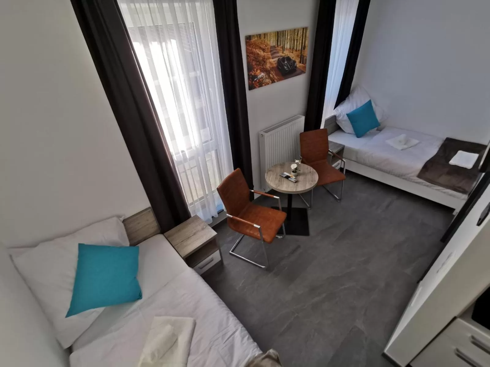 Living room, Bed in HP Apartments