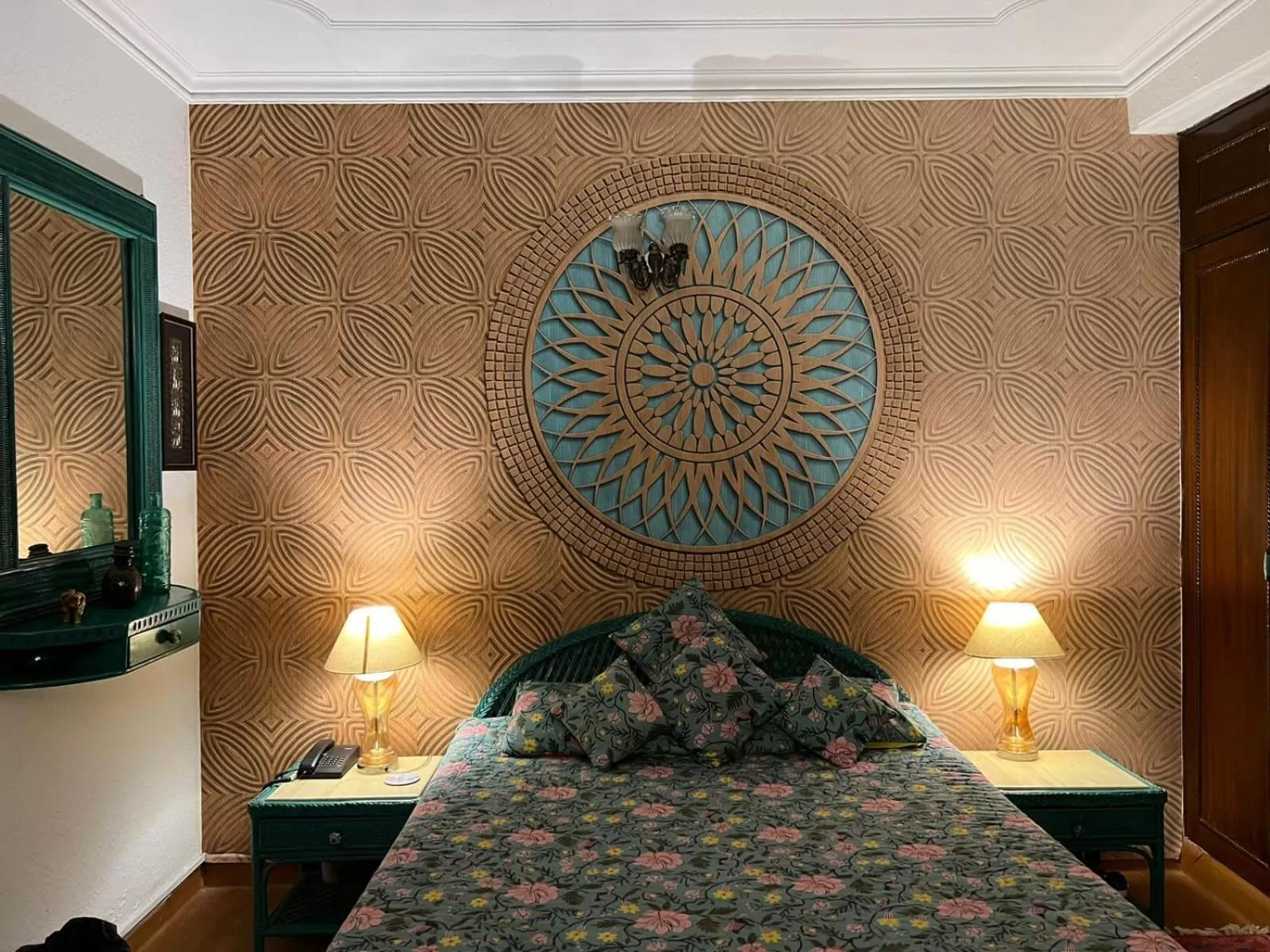 Bed in On The House - Bed and Breakfast