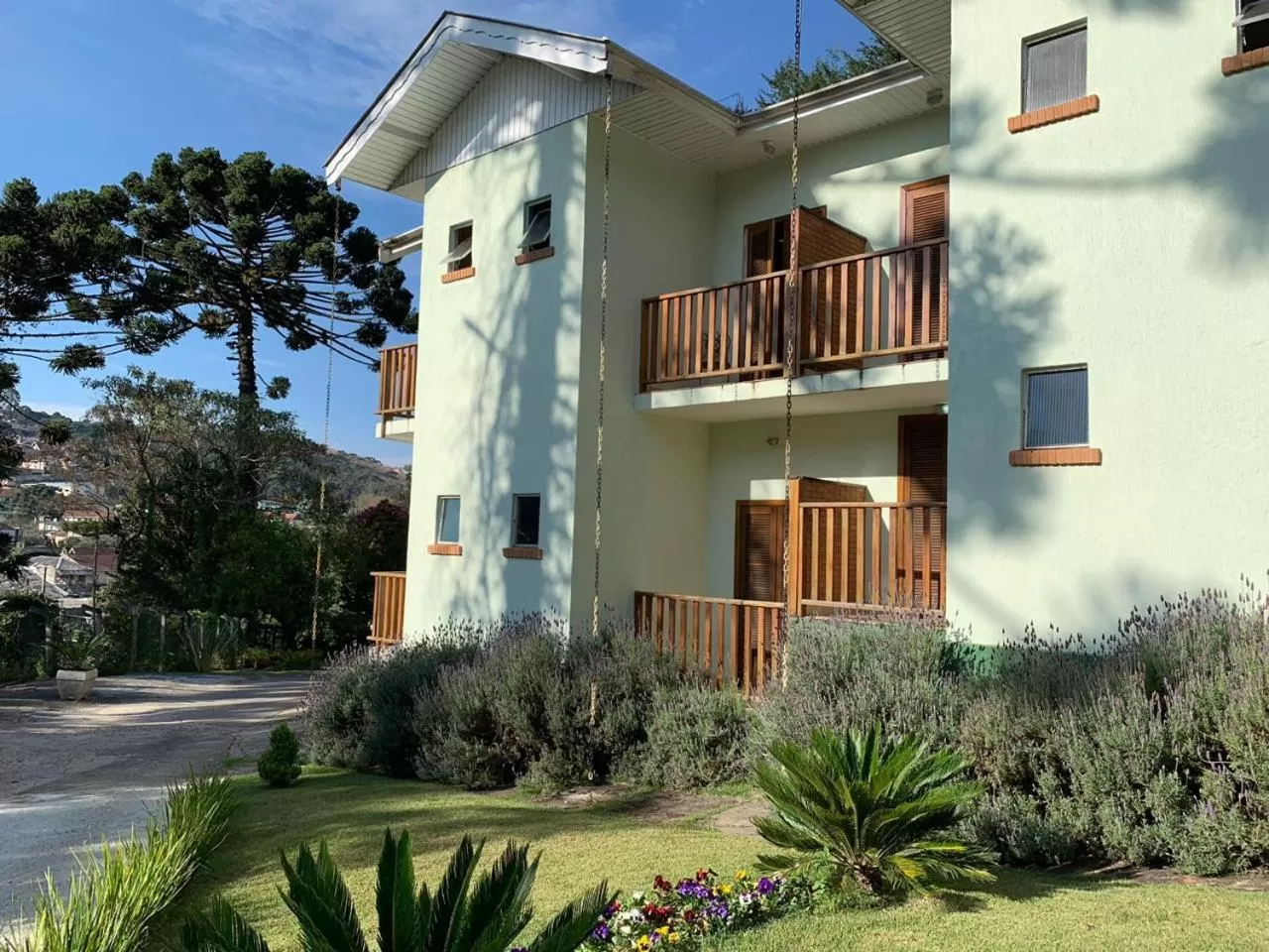 VELINN Pousada Vila Floratta