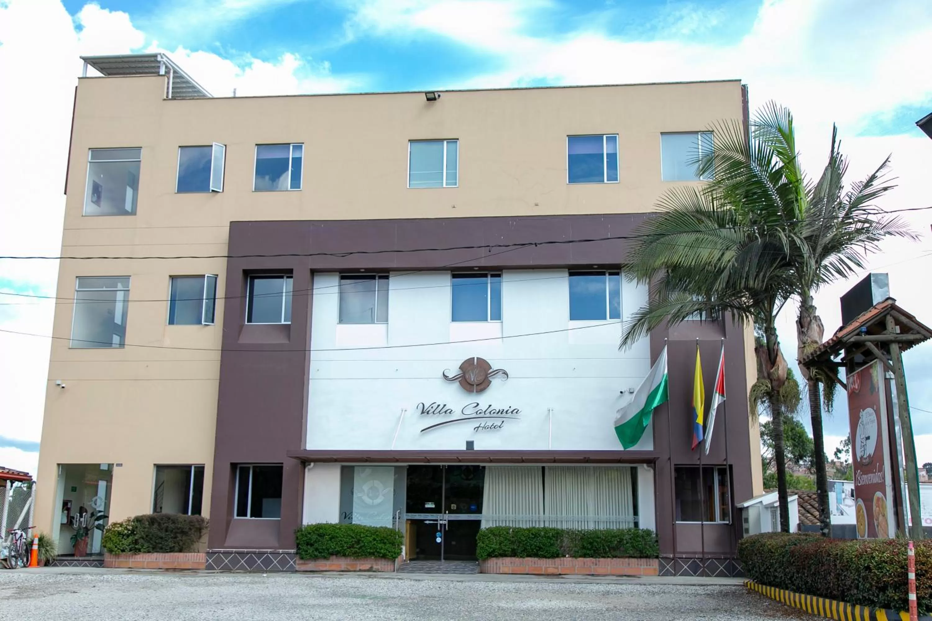 Facade/entrance, Property Building in Hotel Villa Colonia