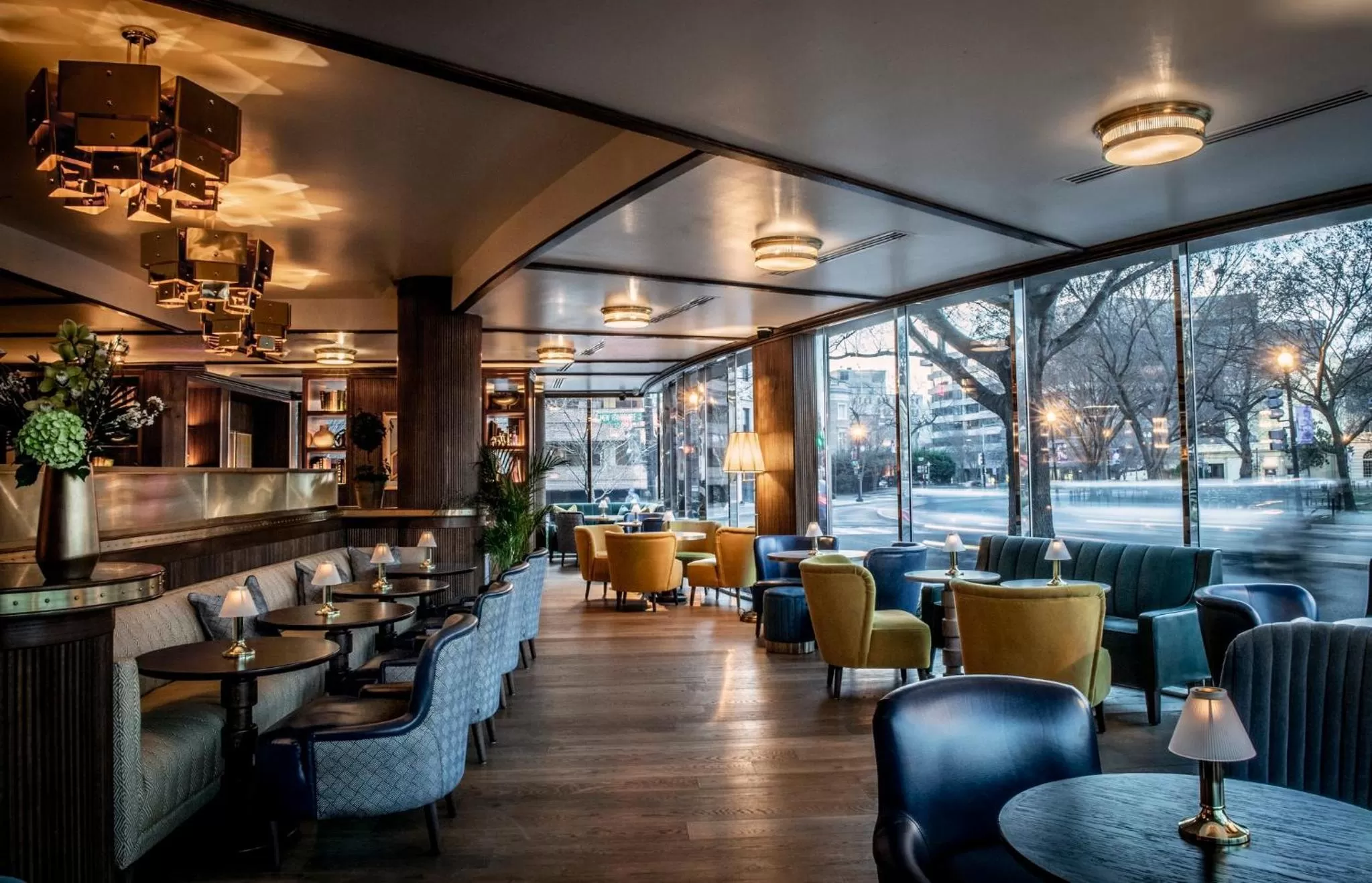 Lounge or bar in The Dupont Circle Hotel