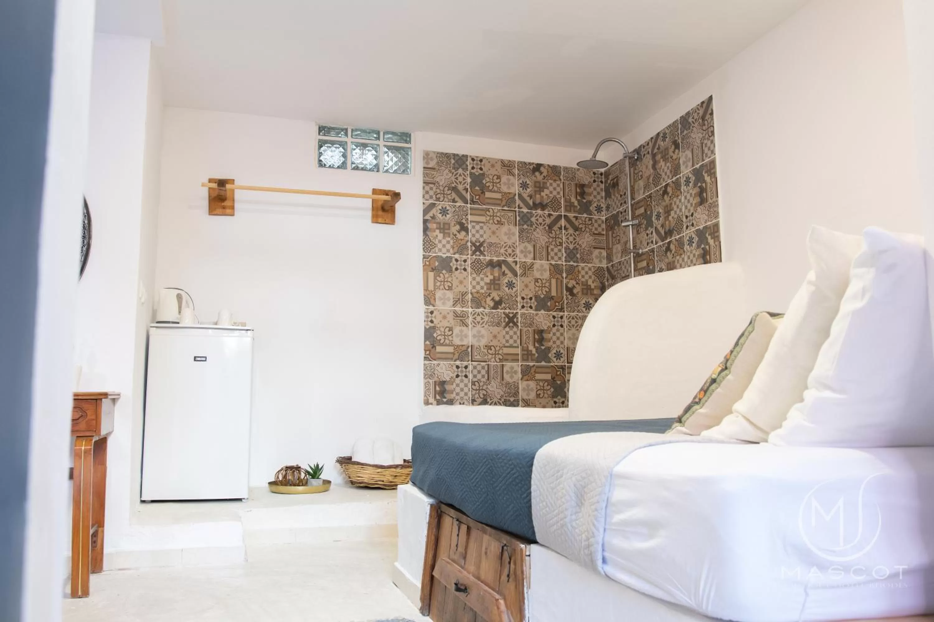 Seating Area in Mascot Garden Rooms