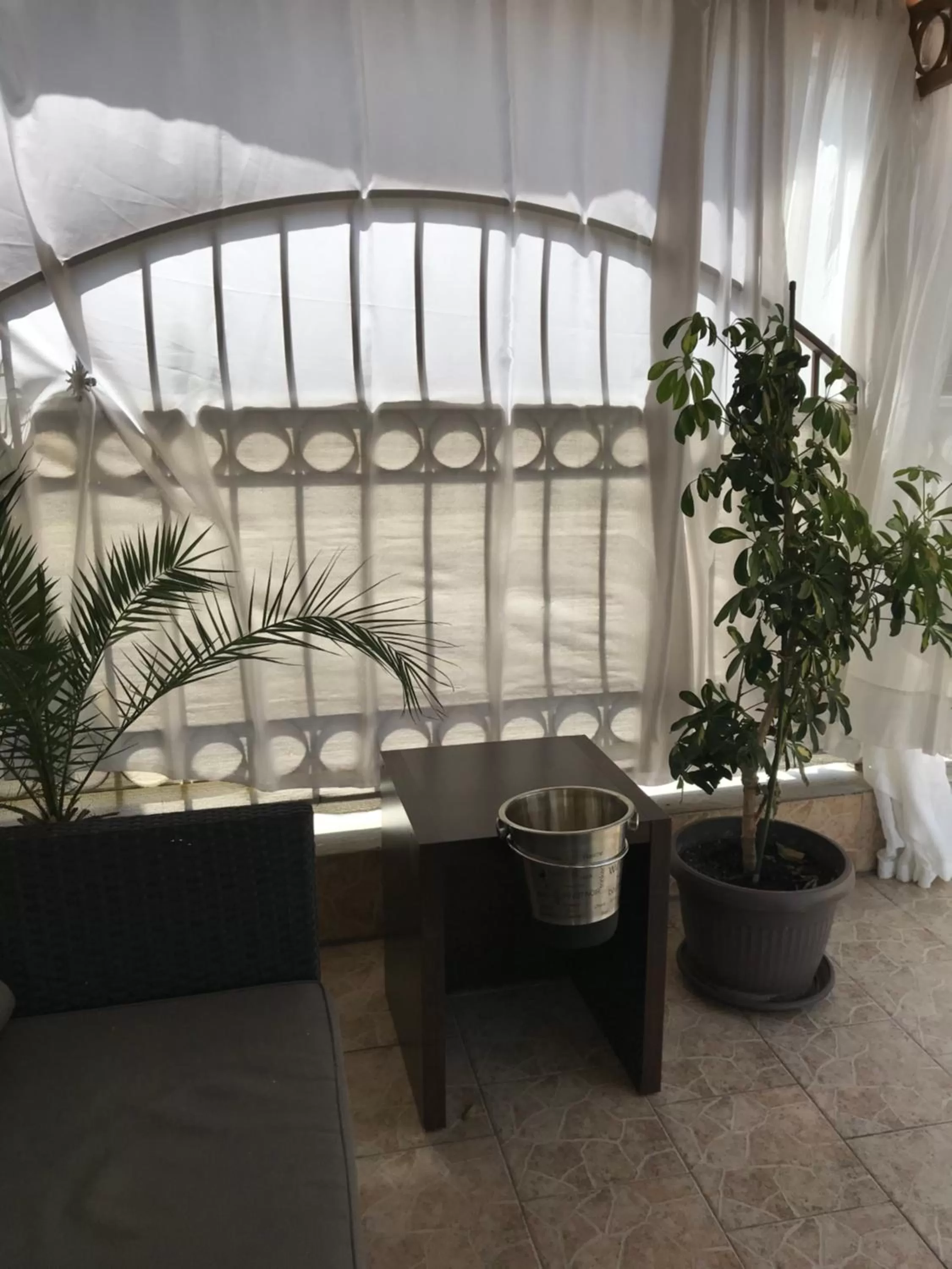 Balcony/Terrace, Seating Area in White Rose Family Guest House