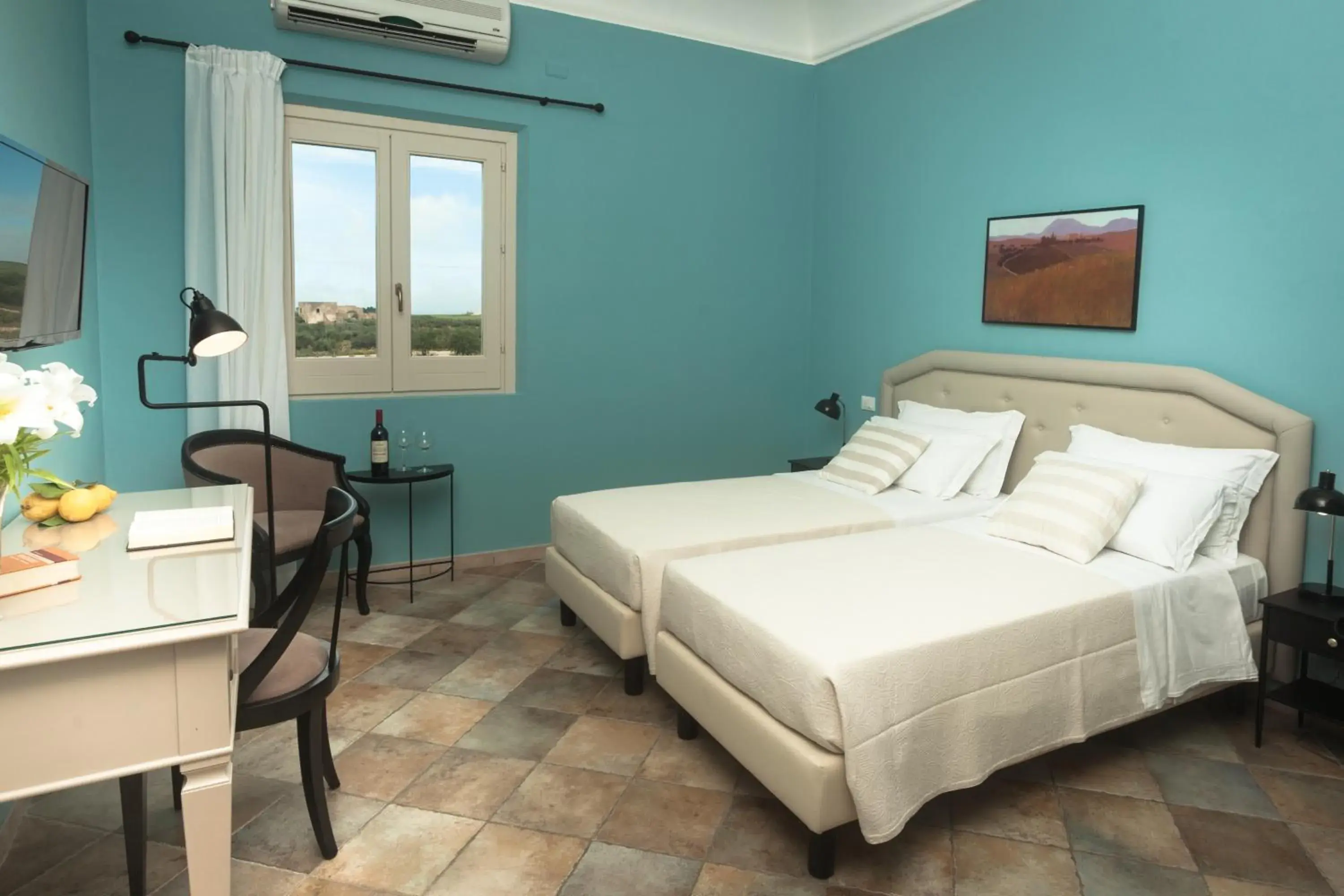 Deluxe Double or Twin Room with Sea View - single occupancy in Agriturismo Baglio Donnafranca Wine Resort Deluxe Double or Twin Room with Sea View - single occupancy in Agriturismo Baglio Donnafranca Wine Resort