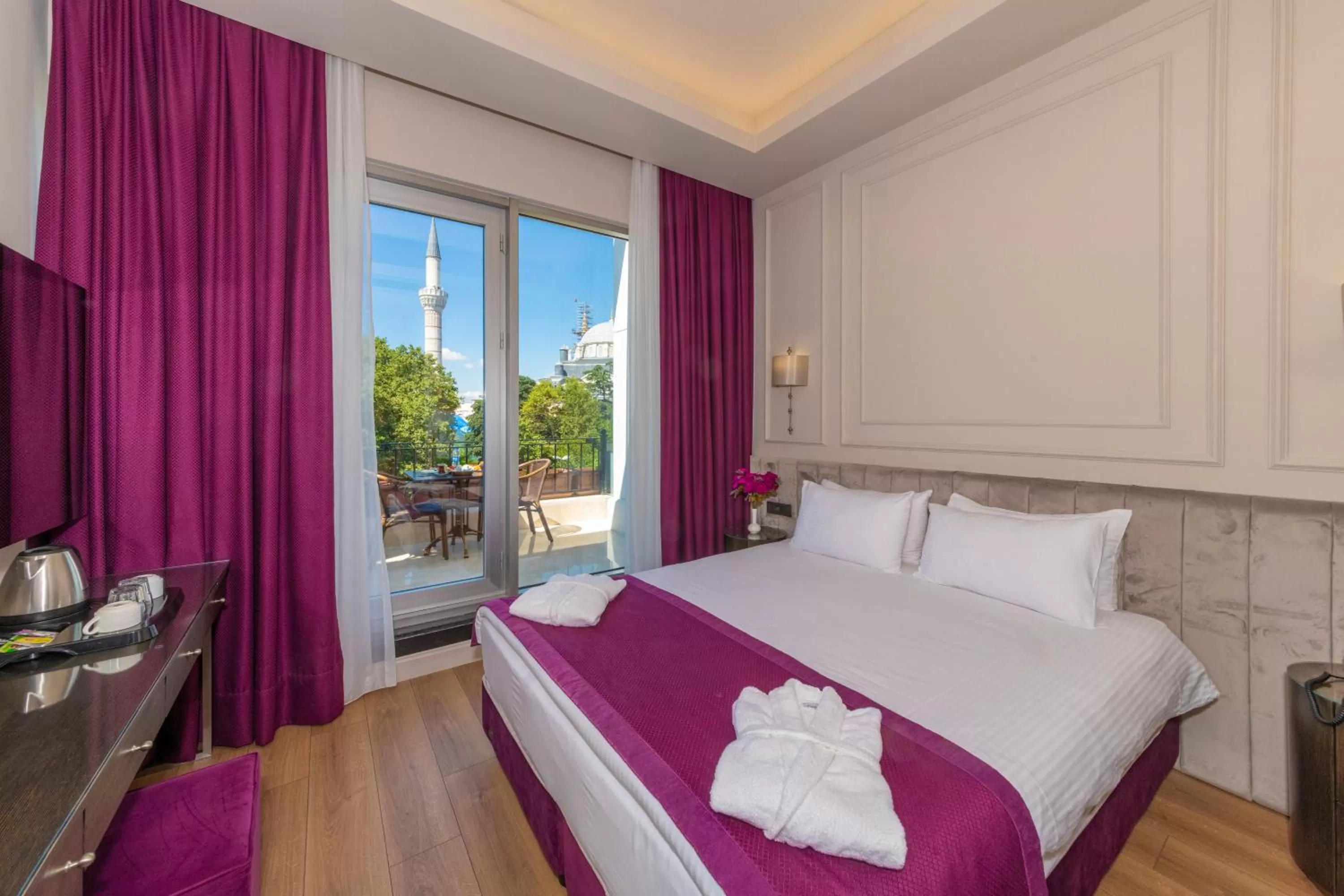 Bed in The Hotel Beyaz Saray & Spa - Special Category
