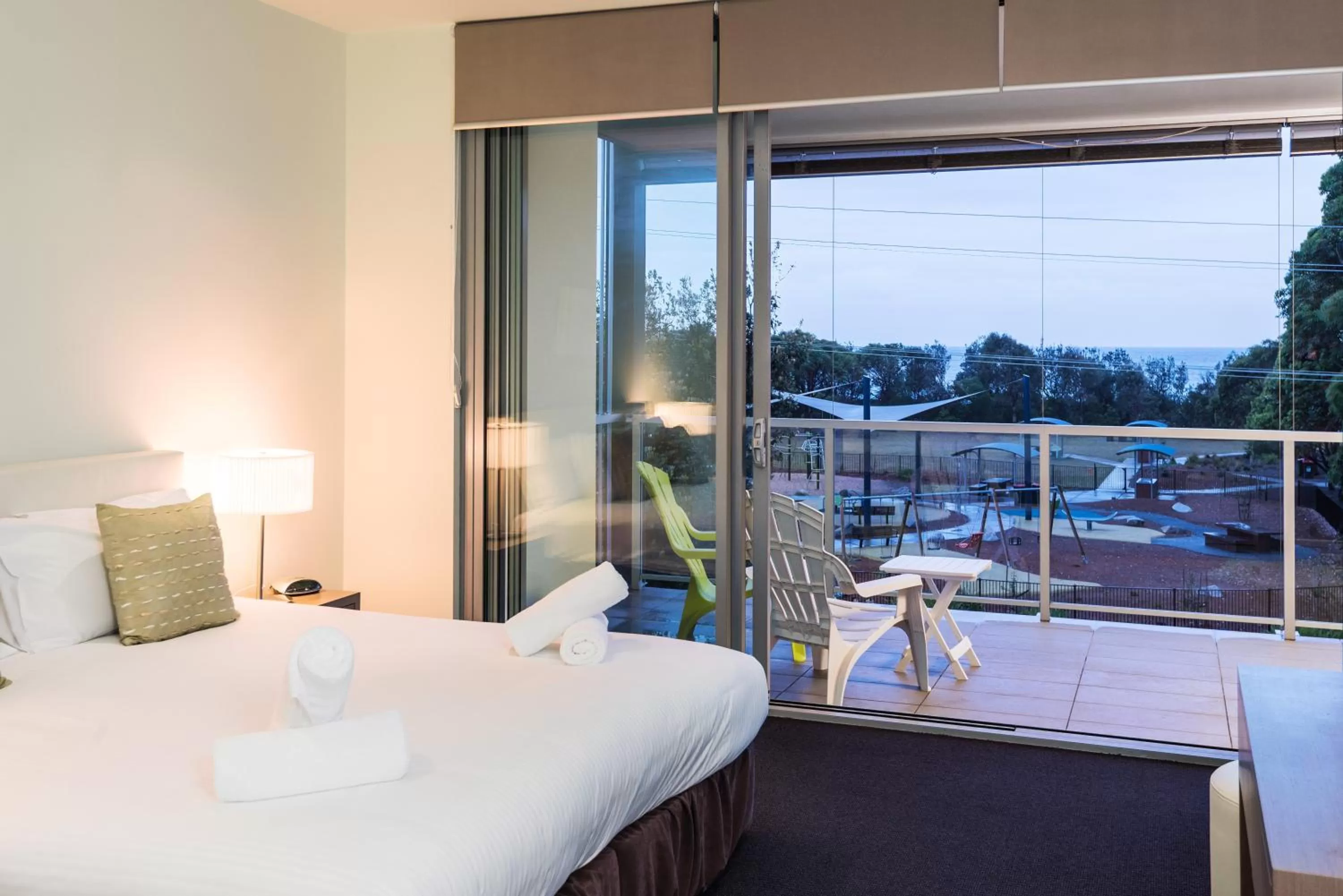 Balcony/Terrace, Bed in Coast Resort Merimbula