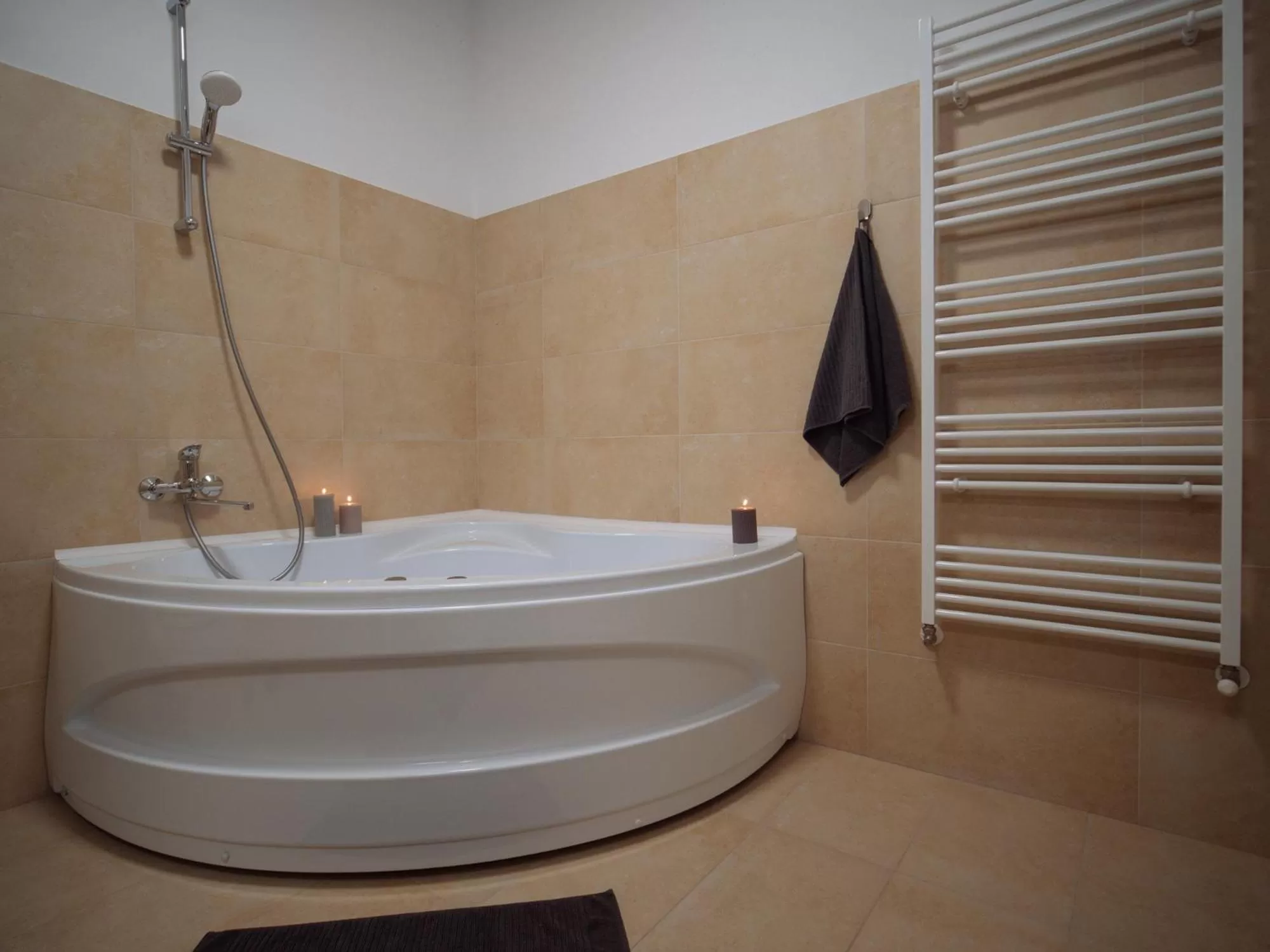 Bathroom in Zakarias Apartments