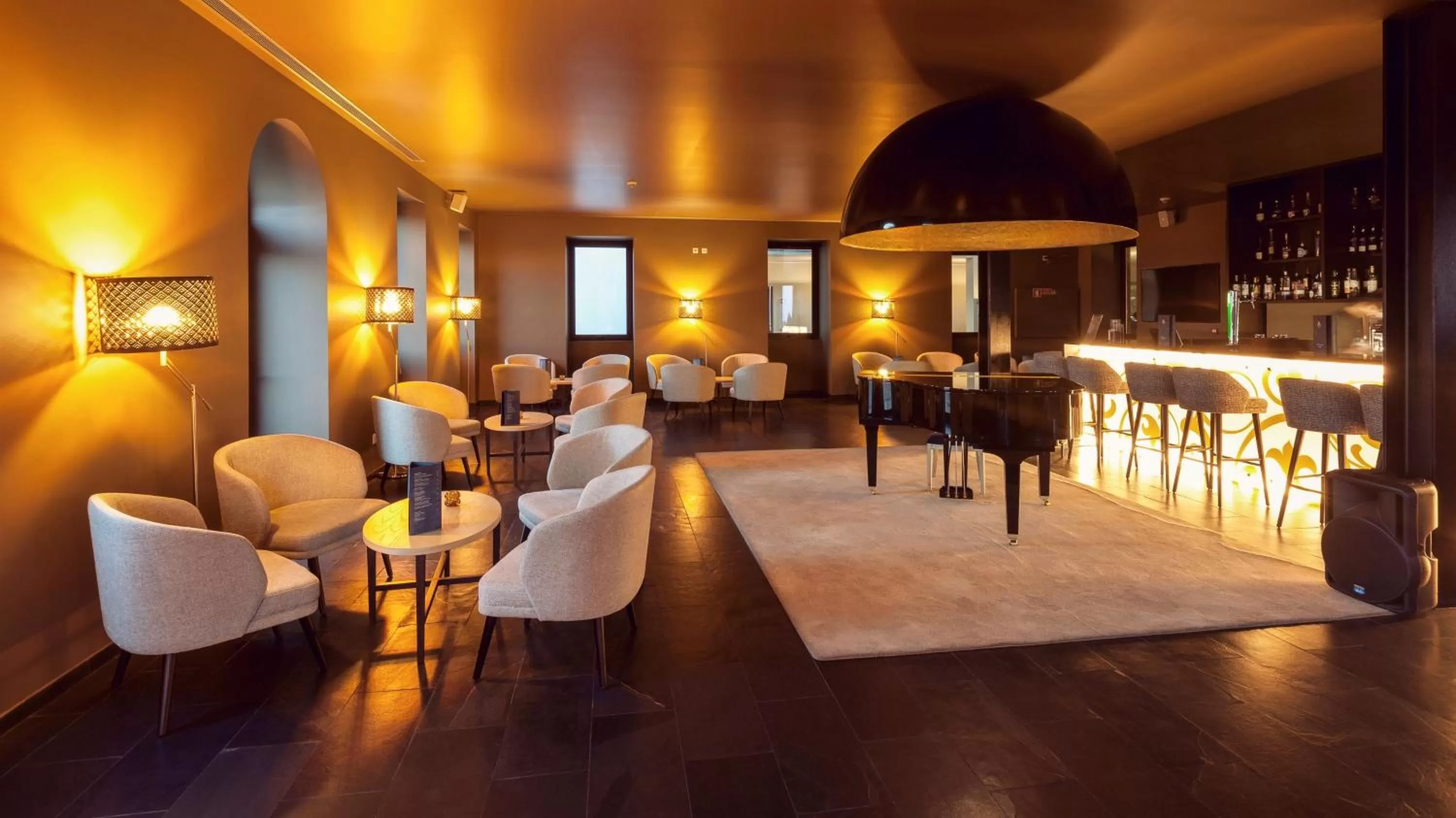Lounge or bar in Douro Palace Hotel Resort & SPA