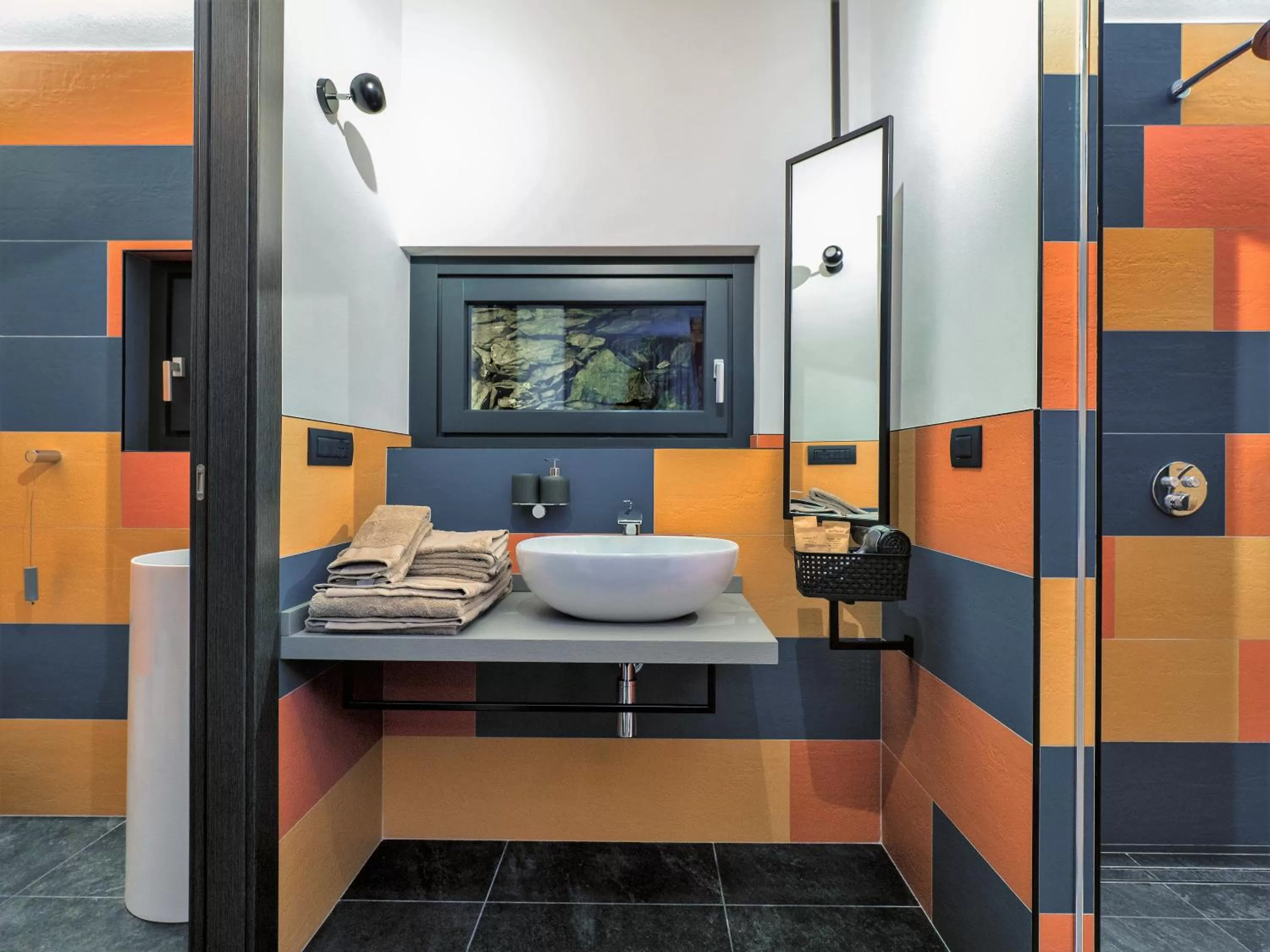 Bathroom, Bed in Cà Rossa #GLAMOUR