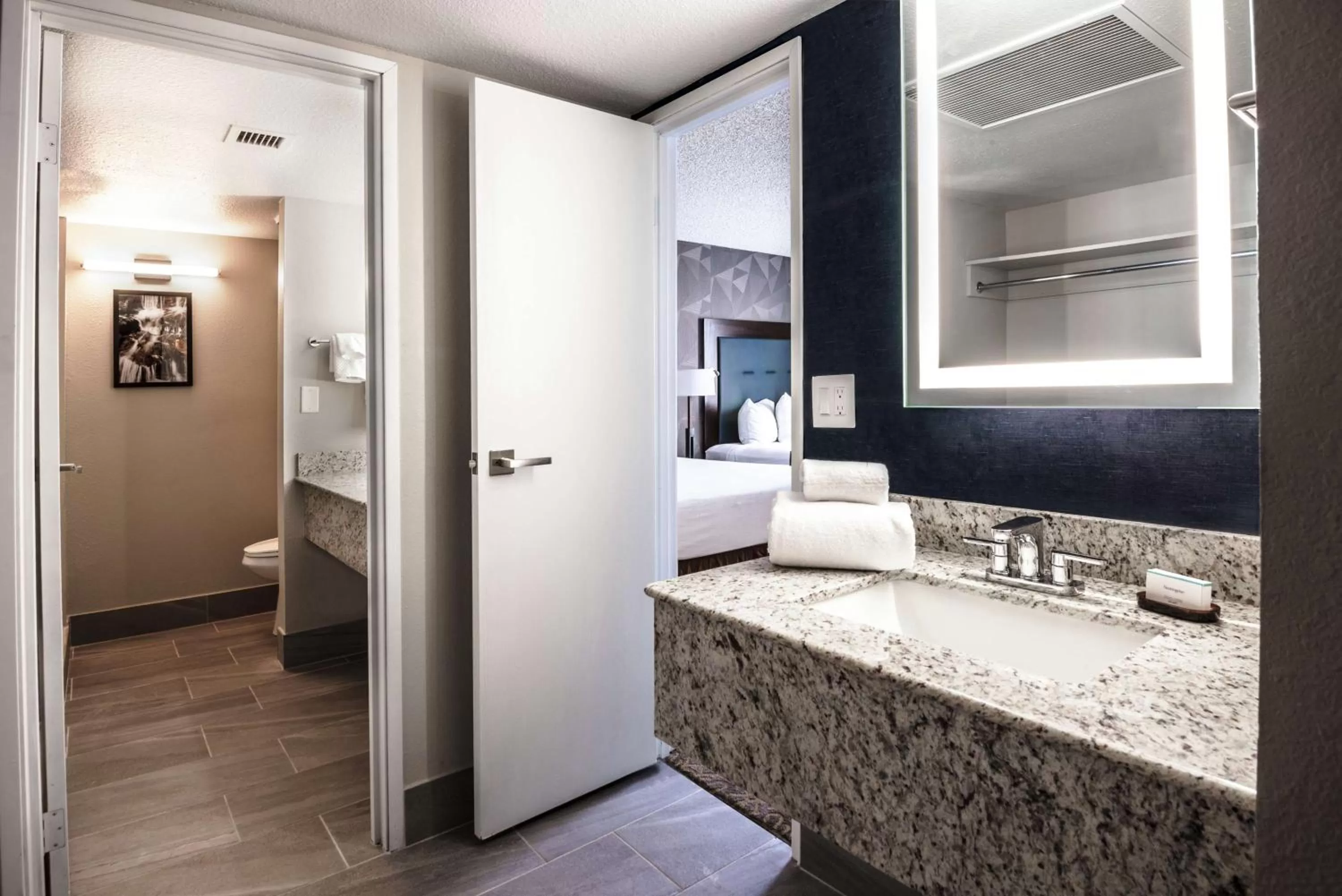 Bed in Embassy Suites by Hilton Tucson East