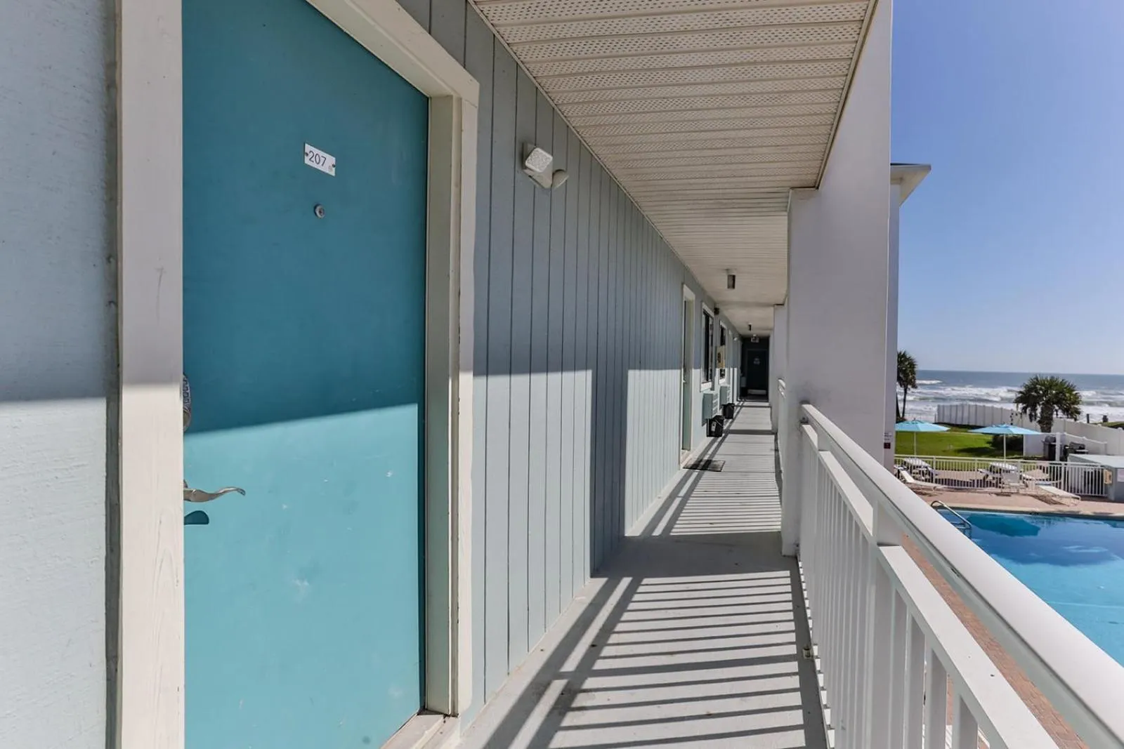 Balcony/Terrace in Coastal Waters
