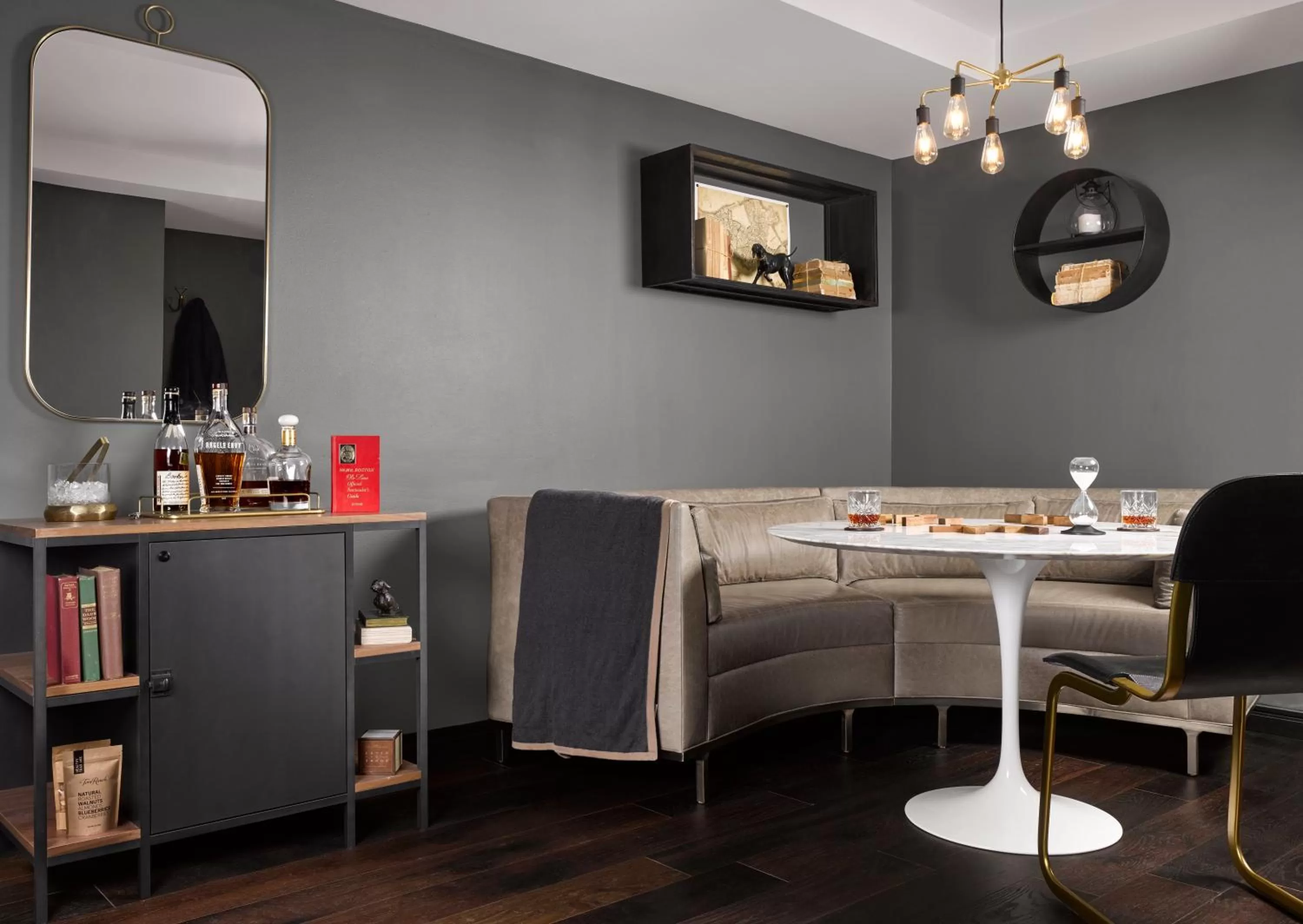 Photo of the whole room in Hotel AKA Boston Common