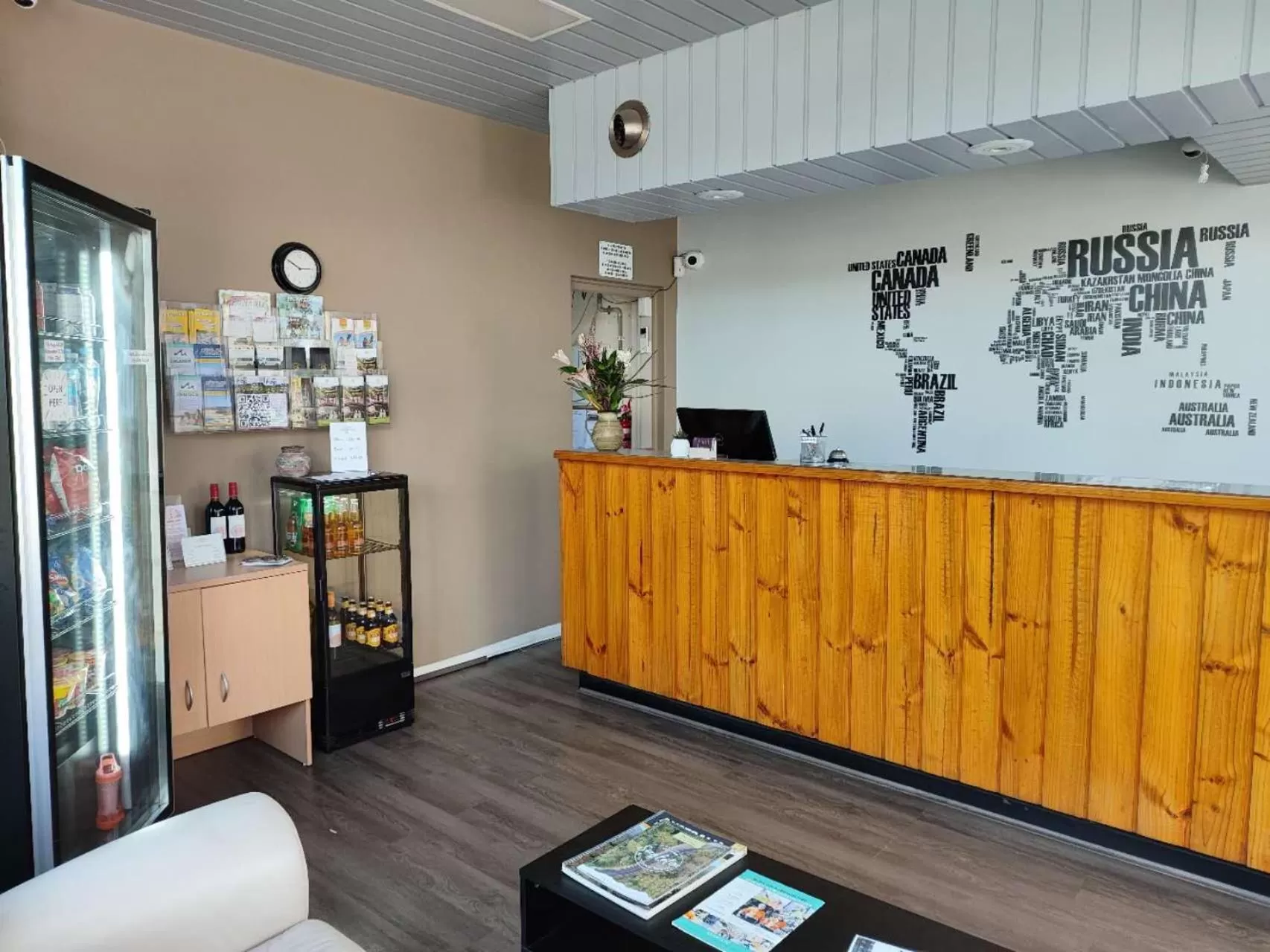 Property building in Country Motor Inn