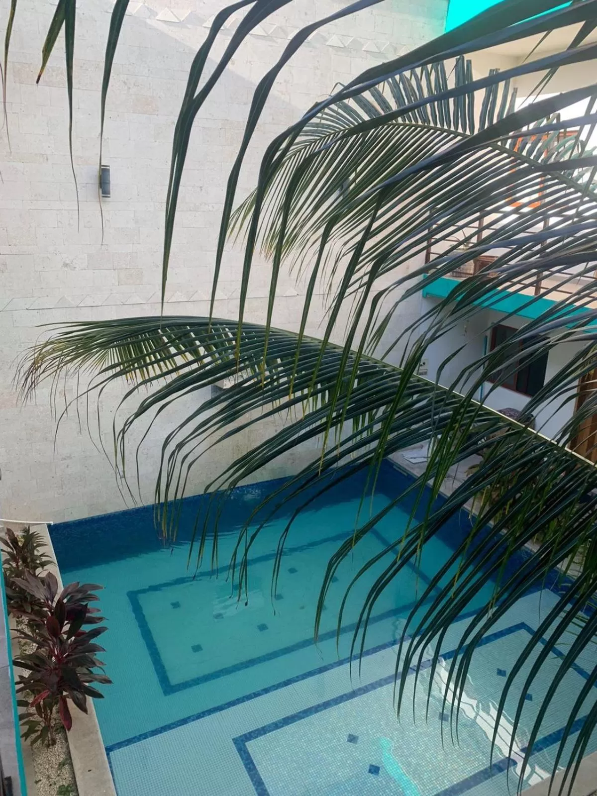 Swimming pool in Los Arcos Hotel - TULUM