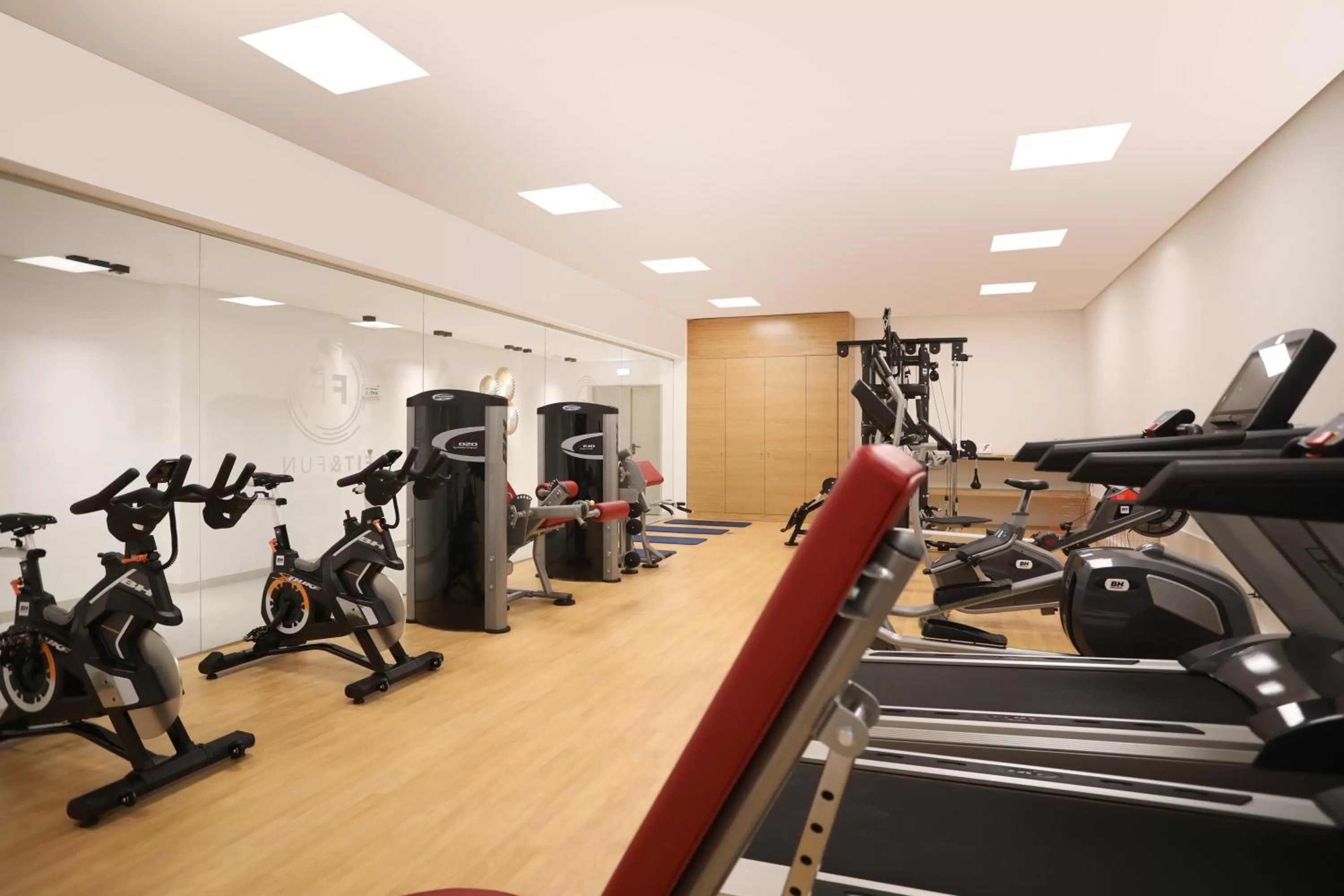 Fitness centre/facilities in Iberostar Selection Lisboa