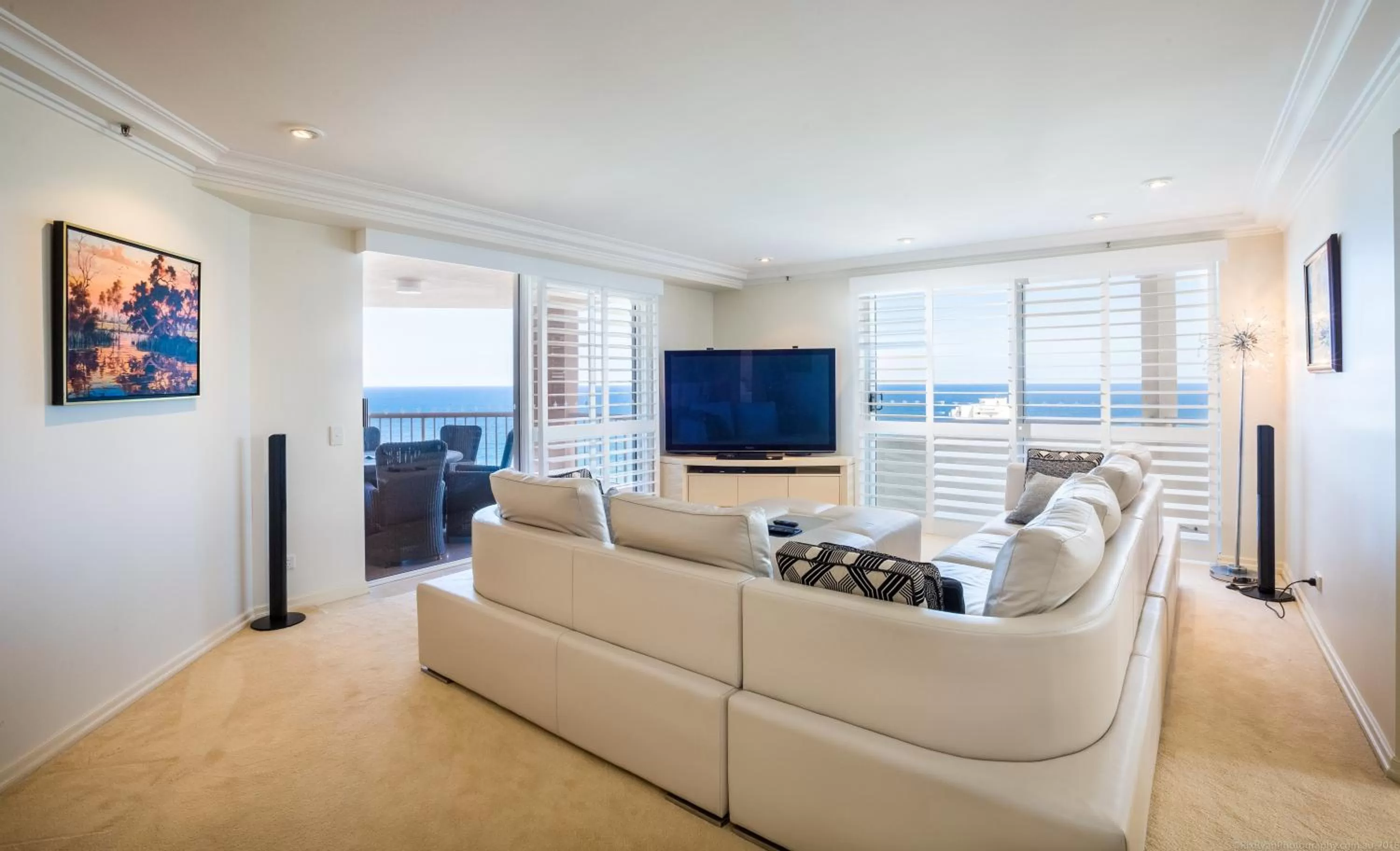 Communal lounge/ TV room in Belle Maison Apartments - Official