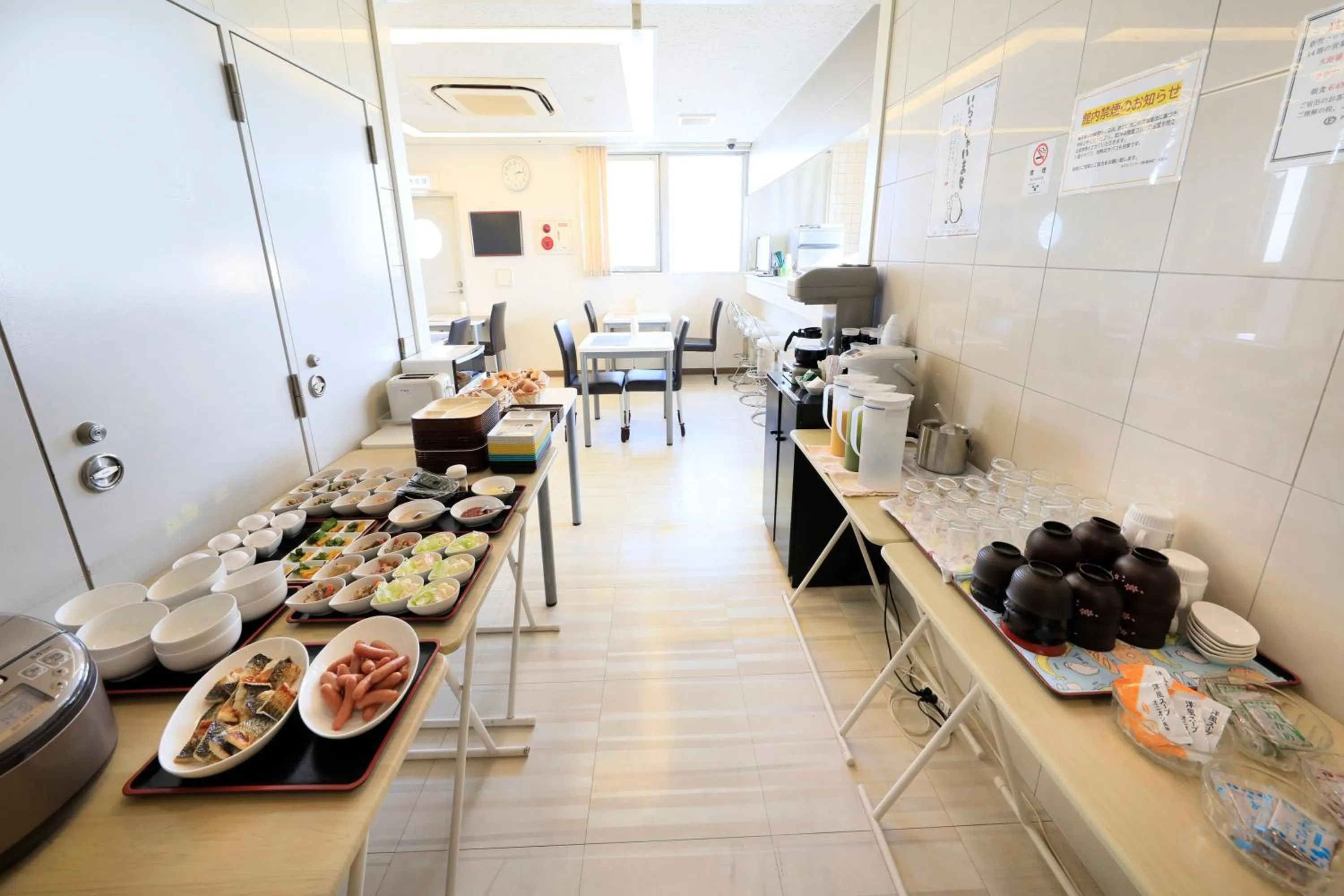 Breakfast in Hotel Famy Inn Kinshicho